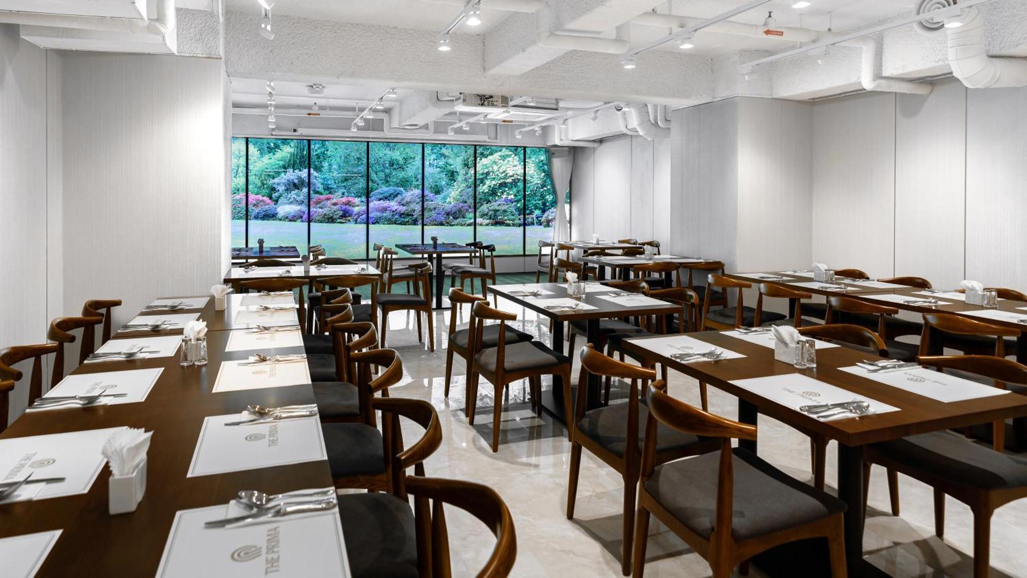 The Prima Jongno Hotel