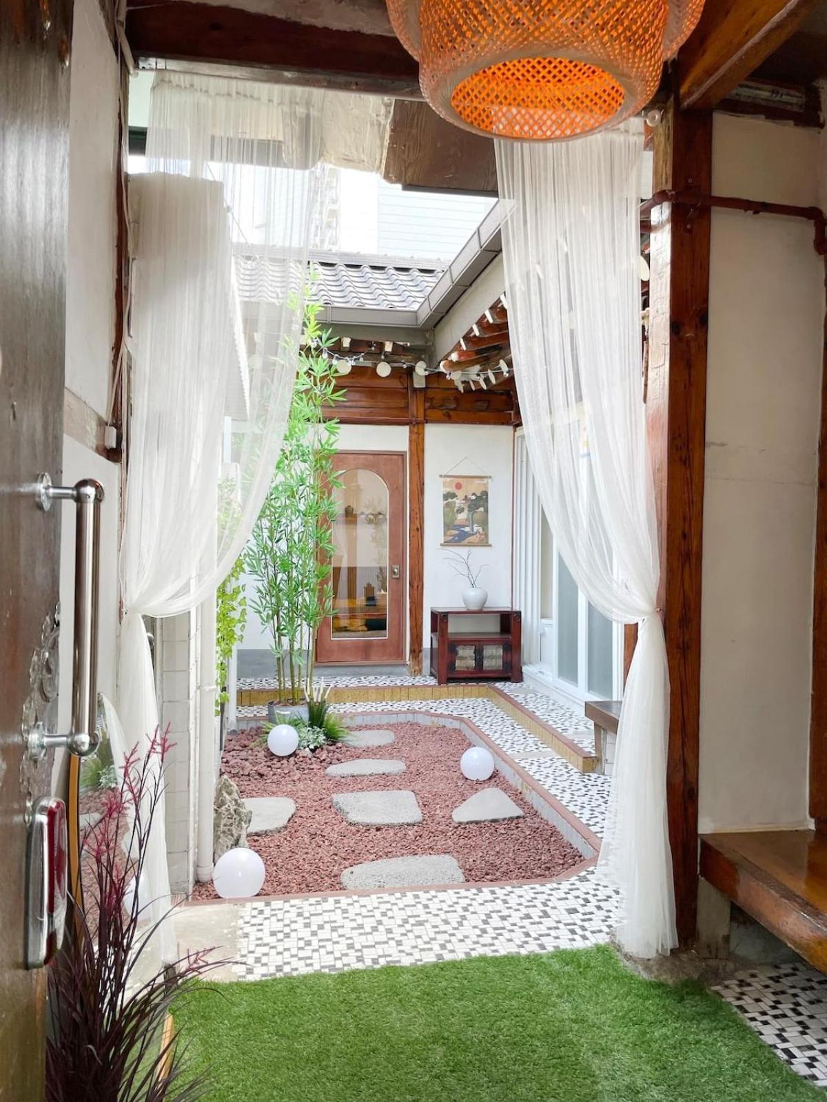Hanok Private House With Frond Yard