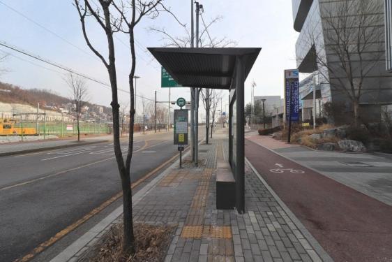 Apartment Hongdae Dmc Sangam Office District 1 Min Bus Stop Cozy House *