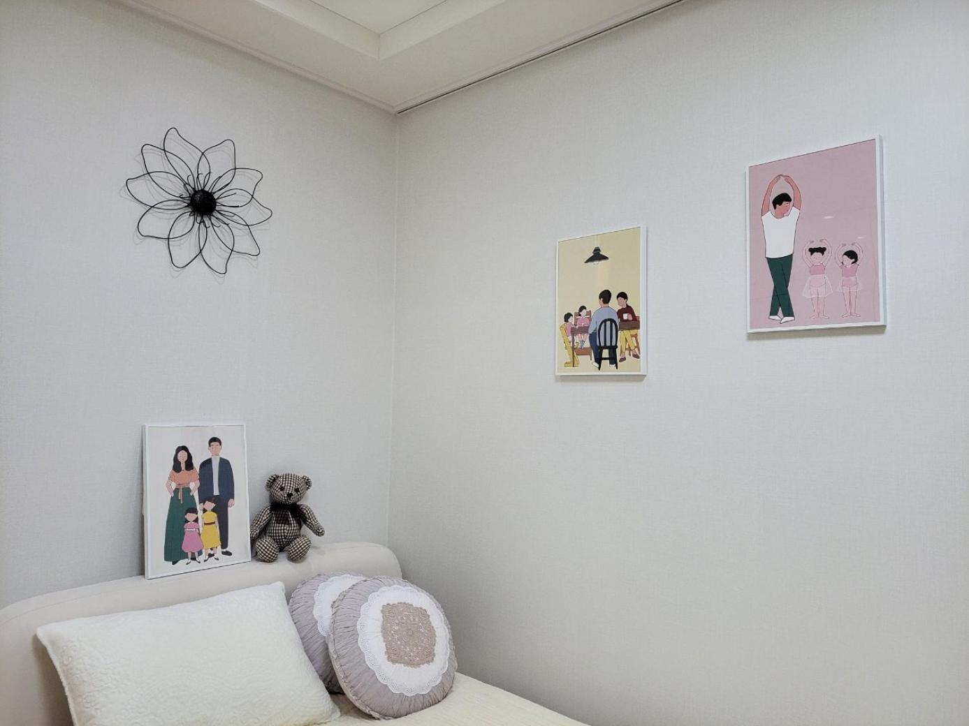 Hongdae Dmc Sangam Office District 1 Min Bus Stop Cozy House Apartment Seoul