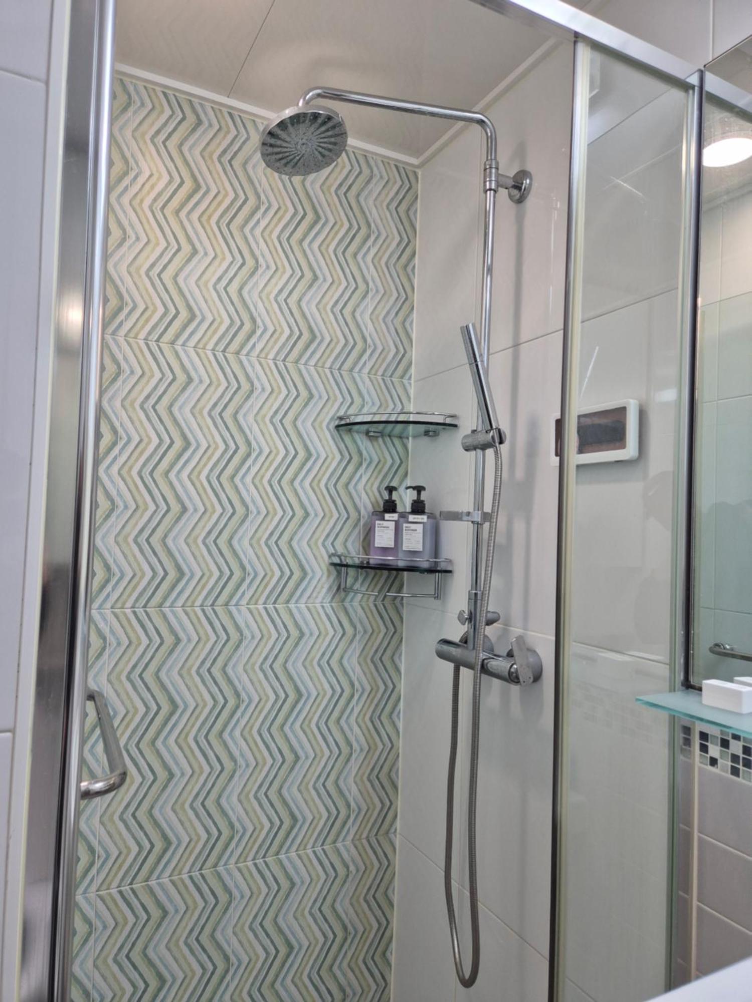 Apartment Hongdae Dmc Sangam Office District 1 Min Bus Stop Cozy House *