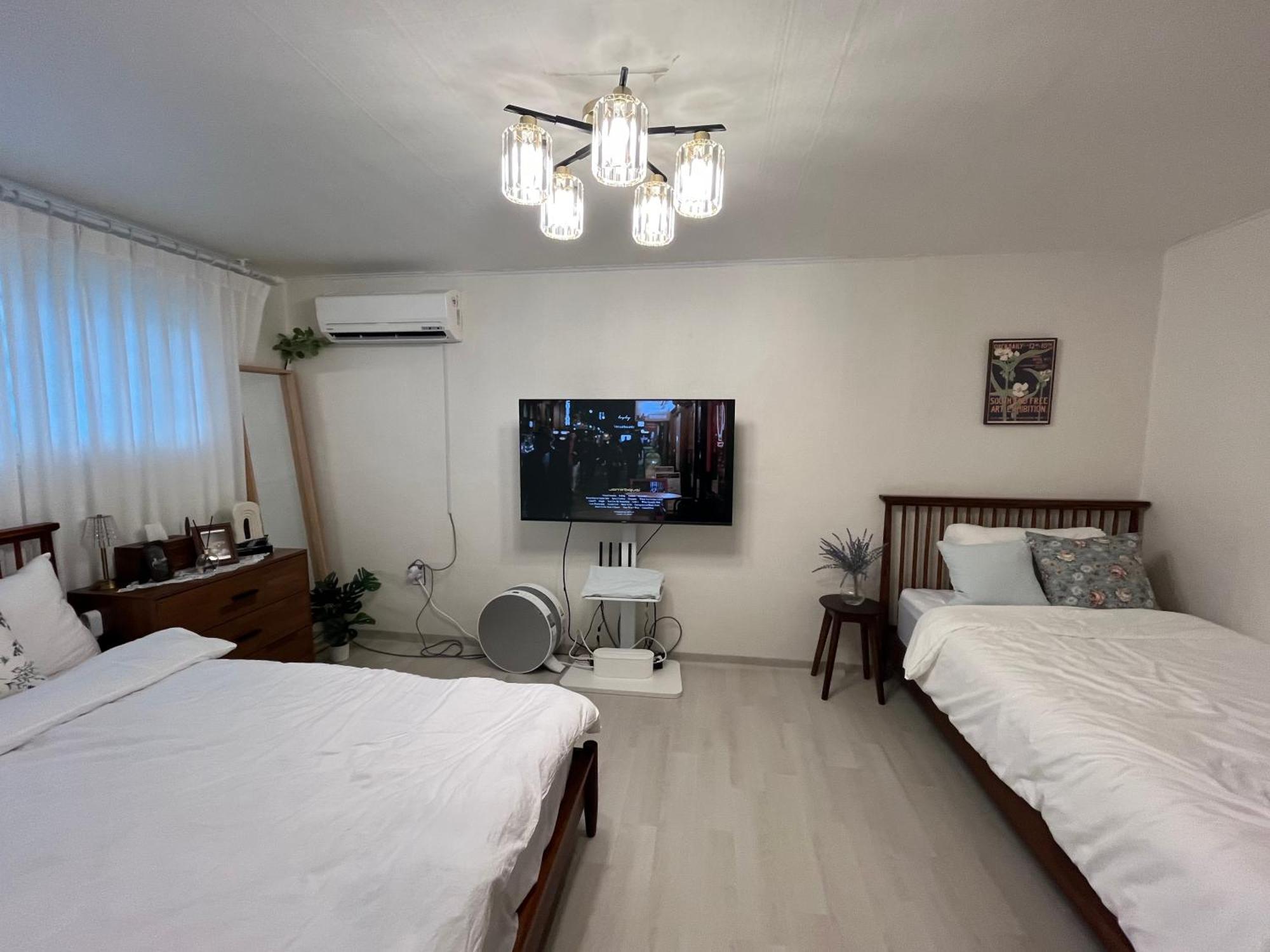 Rosie House, Gangnam Station 5min, Airportbus, Korean House Experience, Independent