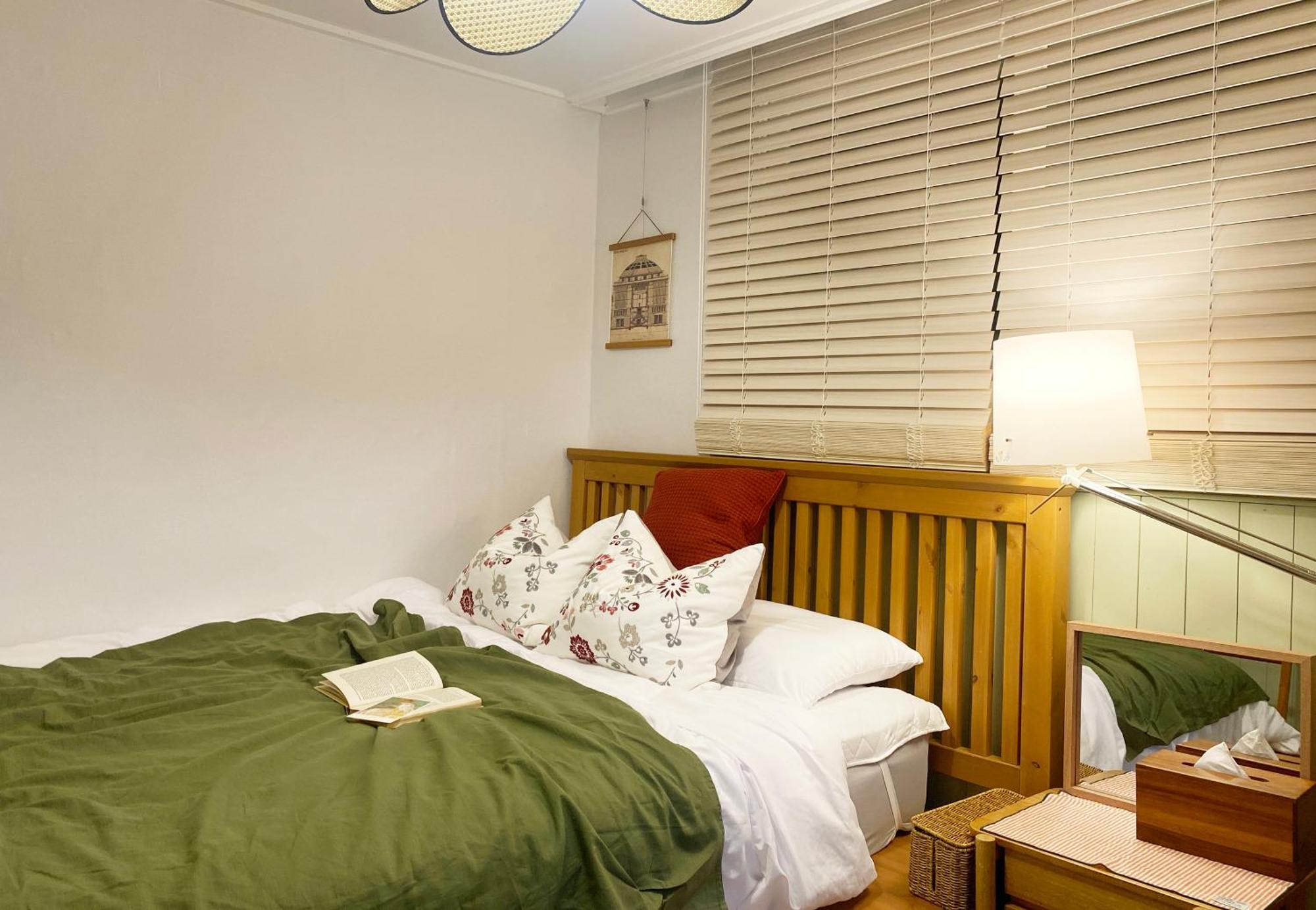 57 Space Apartment *