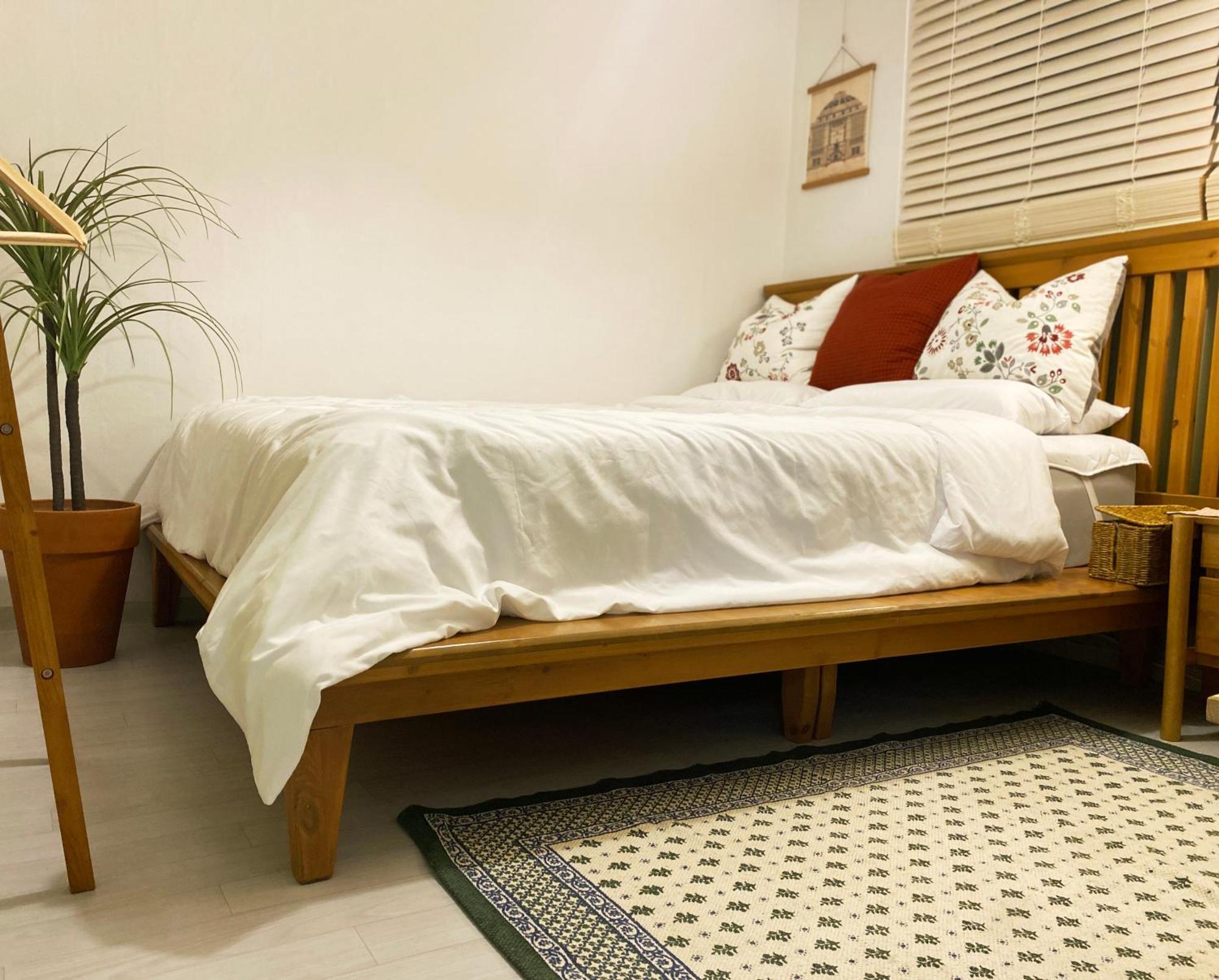 57 Space Apartment *