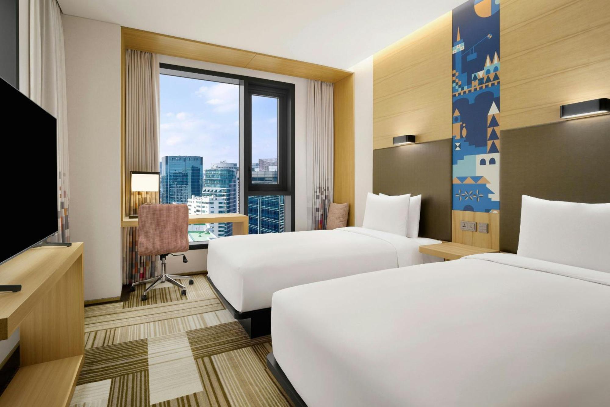 Aloft Myeongdong 4*