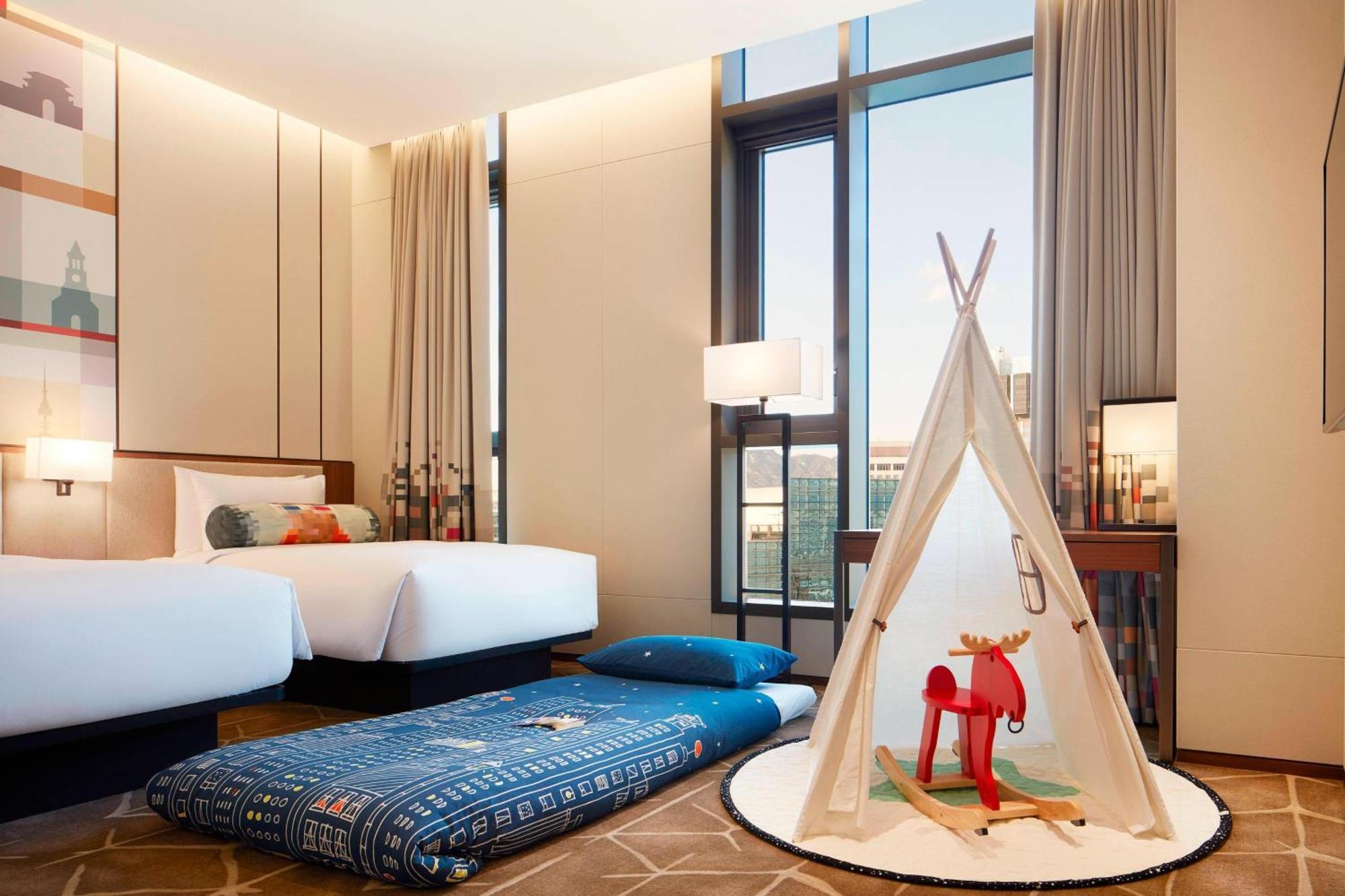 Aloft Myeongdong Hotel