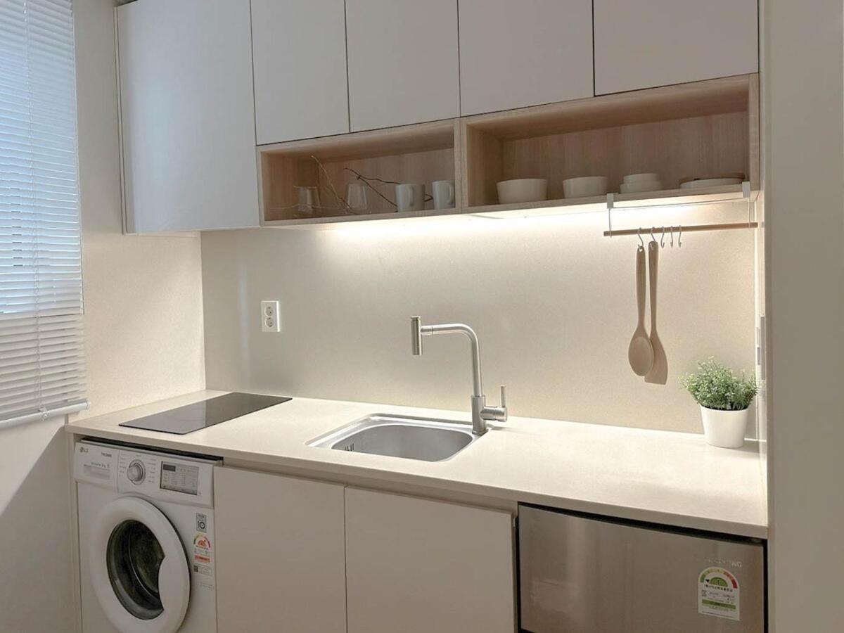 Seongsu 10 Minutes, K-architectural Designers' Unique House Apartment