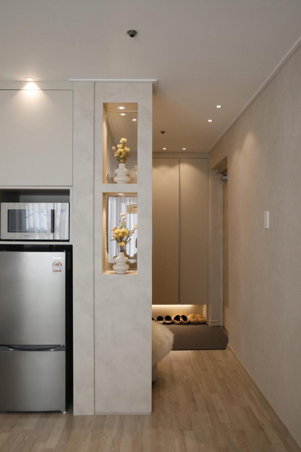Aparthotel Hongdae St10, Wide,bright & Stylish House Seoul