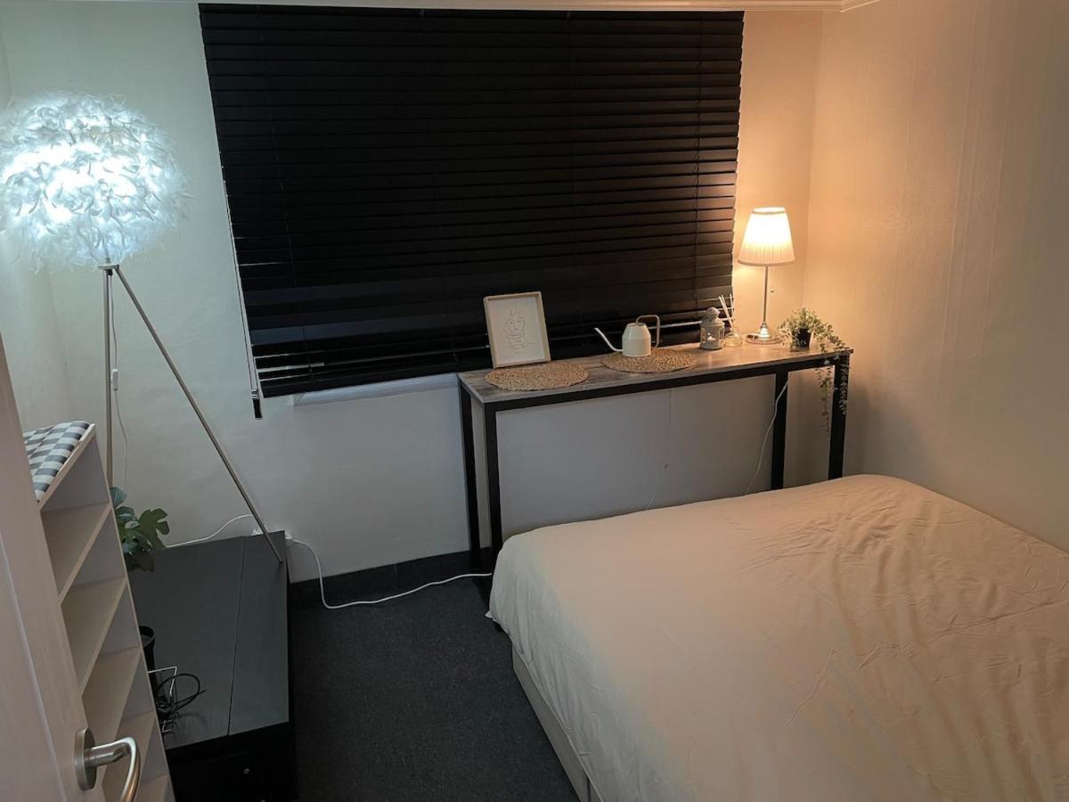 Cheongdam Cozy House Apartment