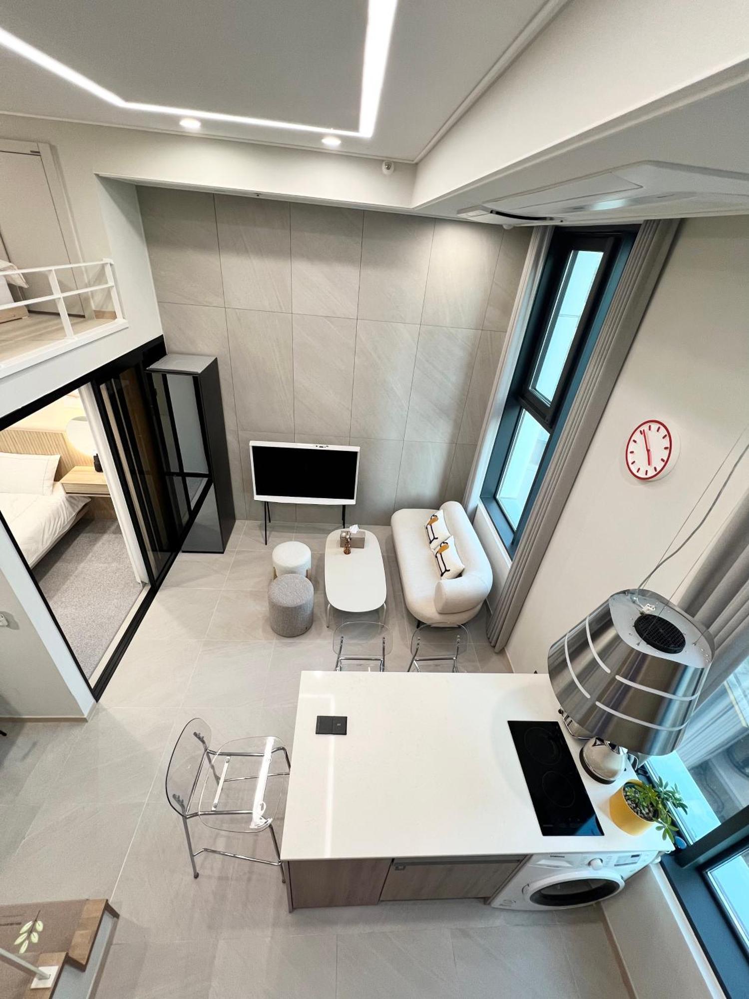 Apartment 3-warm Newly-build Near Dongdaemun History & Culture Park Station Seoul