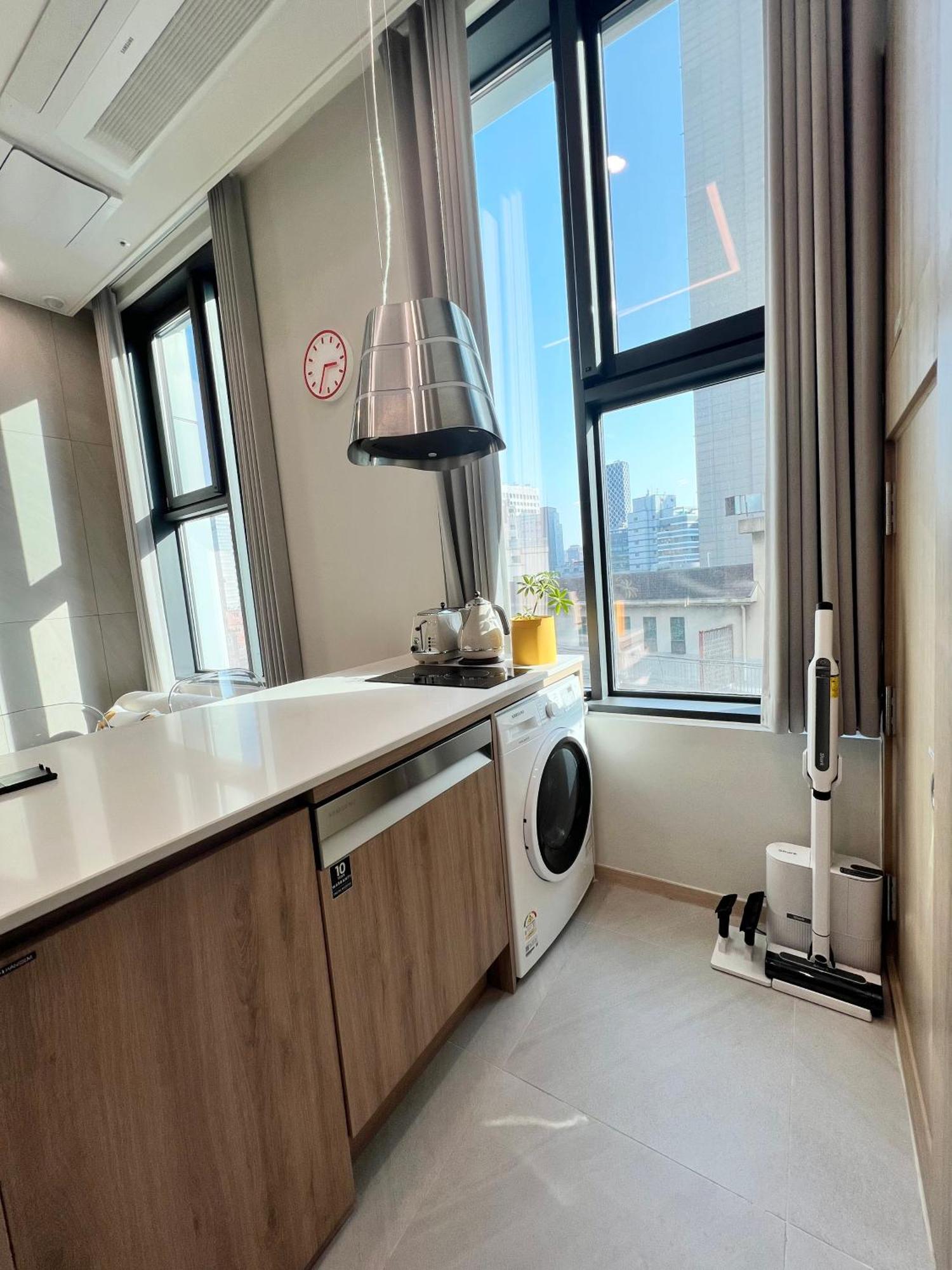 3-warm Newly-build Near Dongdaemun History & Culture Park Station * Seoul