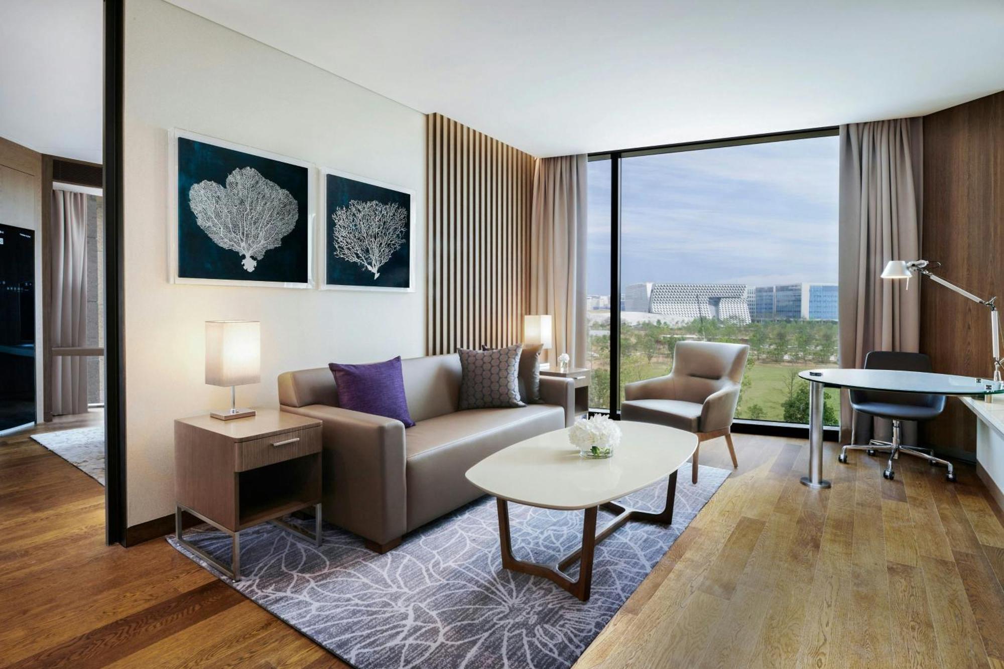 Courtyard By Marriott Botanic Park 4*