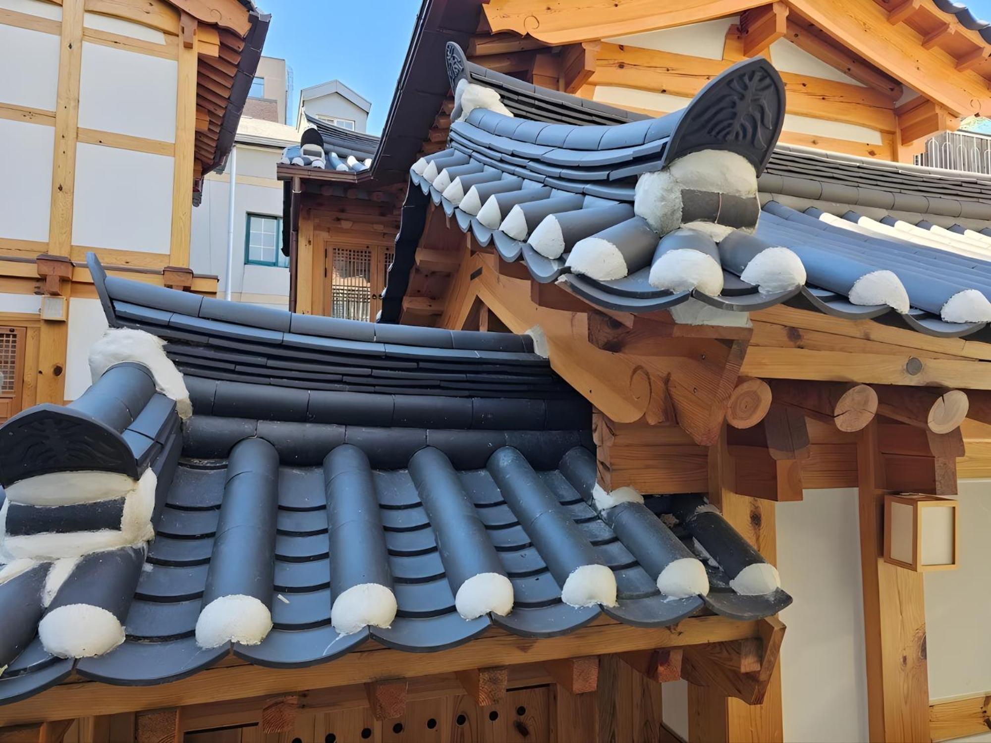 Numaru Two Exclusive Entire Hanoks In Seochon * Seoul