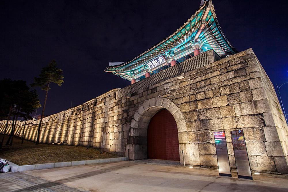 Hoya * Seoul