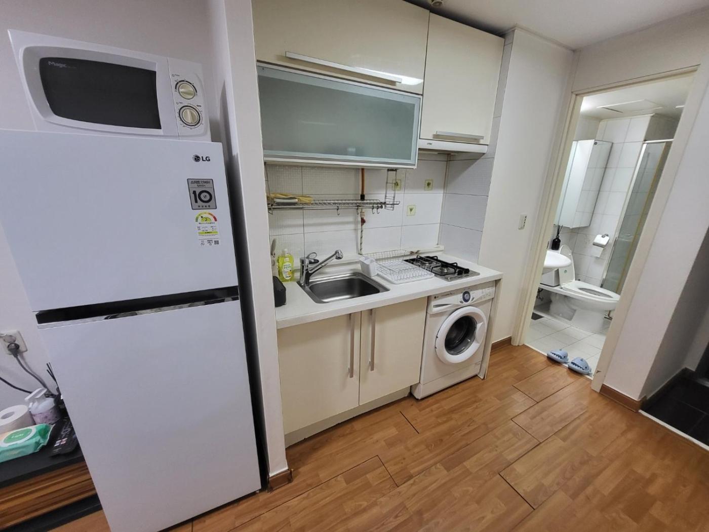 Apartamento 2-2508 #gangnam Stn, 5-min #yeoksam Stn, 3-min #ott #concierge Gangnam Managed Seul