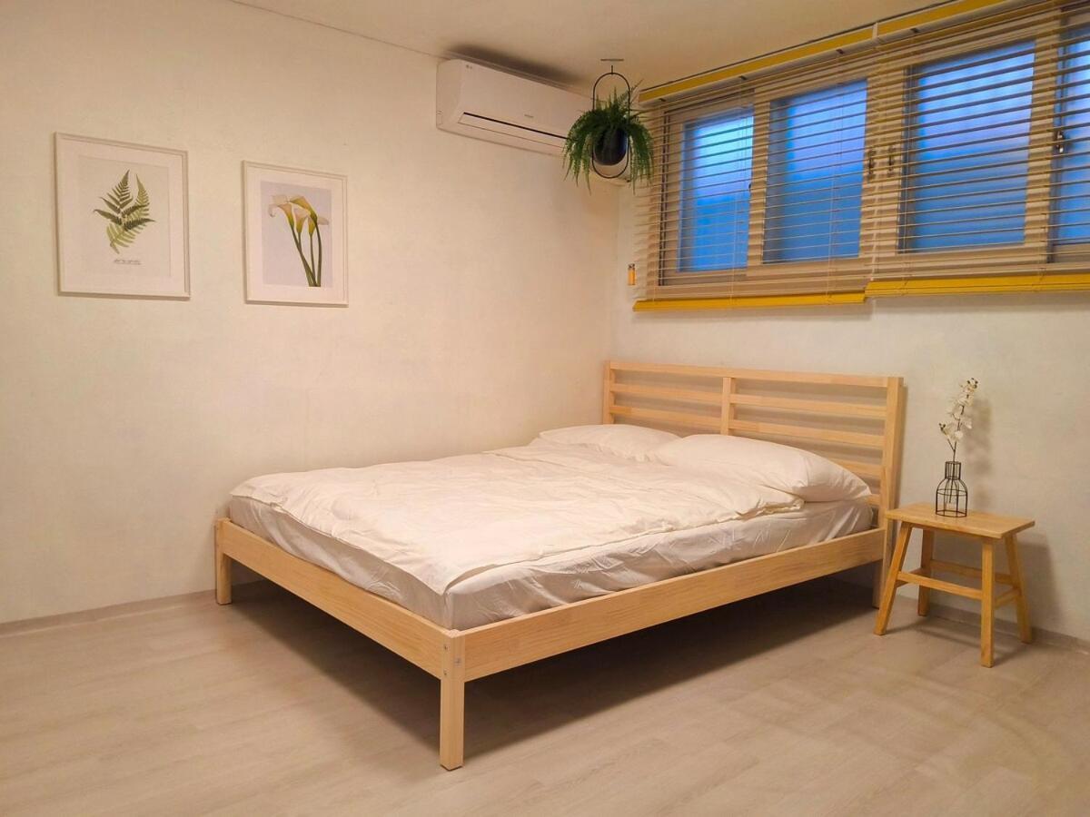 Monoplan House 2