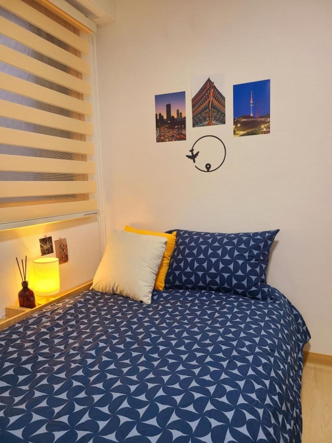 Yoon In #convenient Transportation #hotelbedroom #wide3 8 People #familygroup # Free Parking *