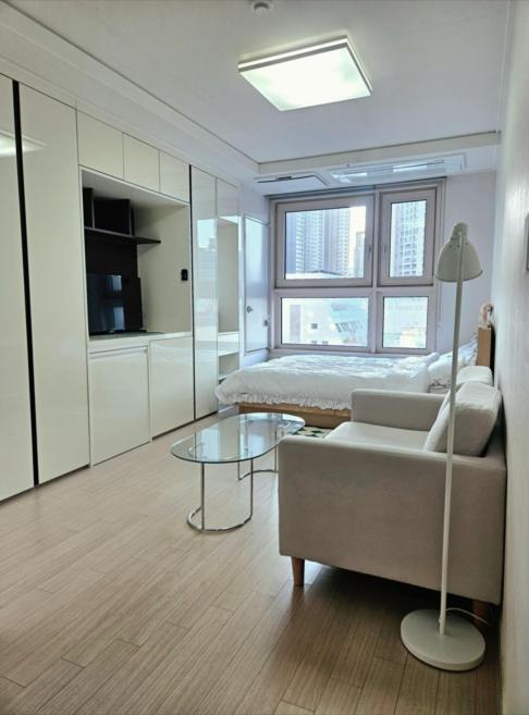 2403#quiet Premium Stay# The Vogue Grande Retreat# All-new Furniture, Extra-large Bed Apartment Seoul