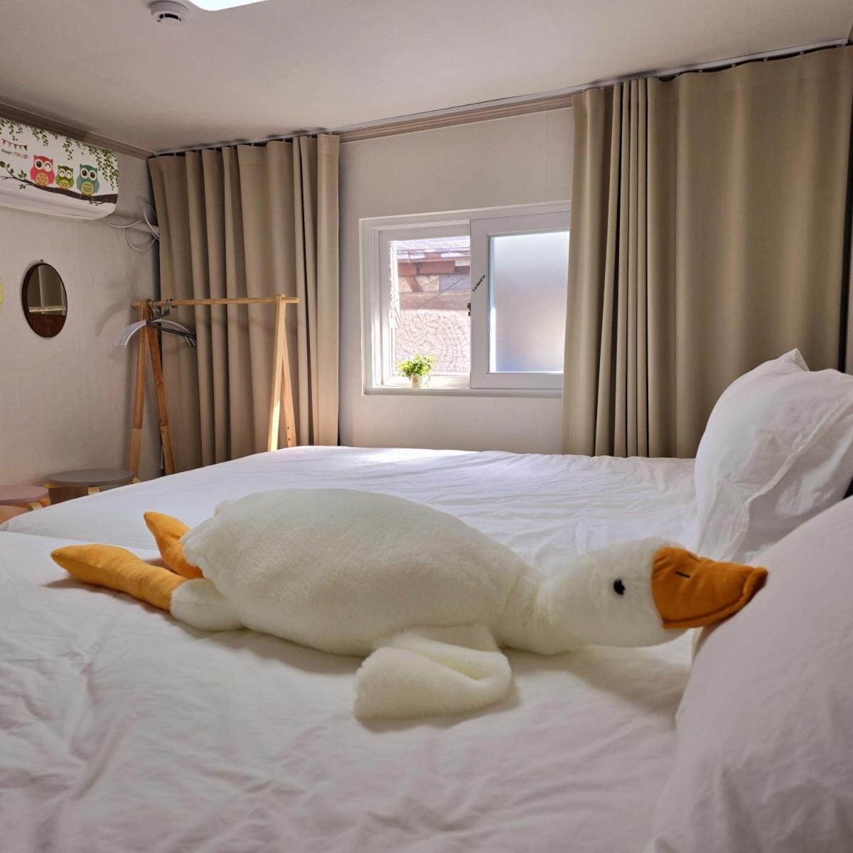 K-culture Guest House-kozy Sindang In Seoul