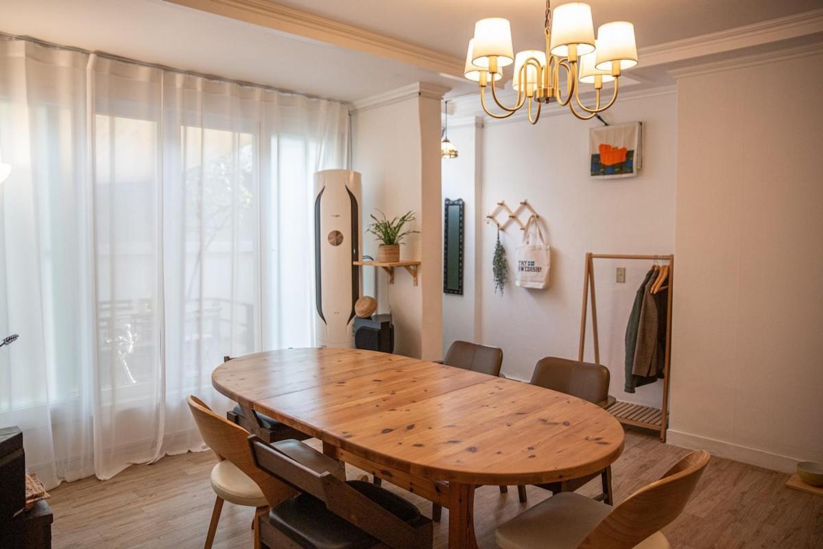 Sumsum-jip - Cozy House 2br Near Hongdae Apartment *