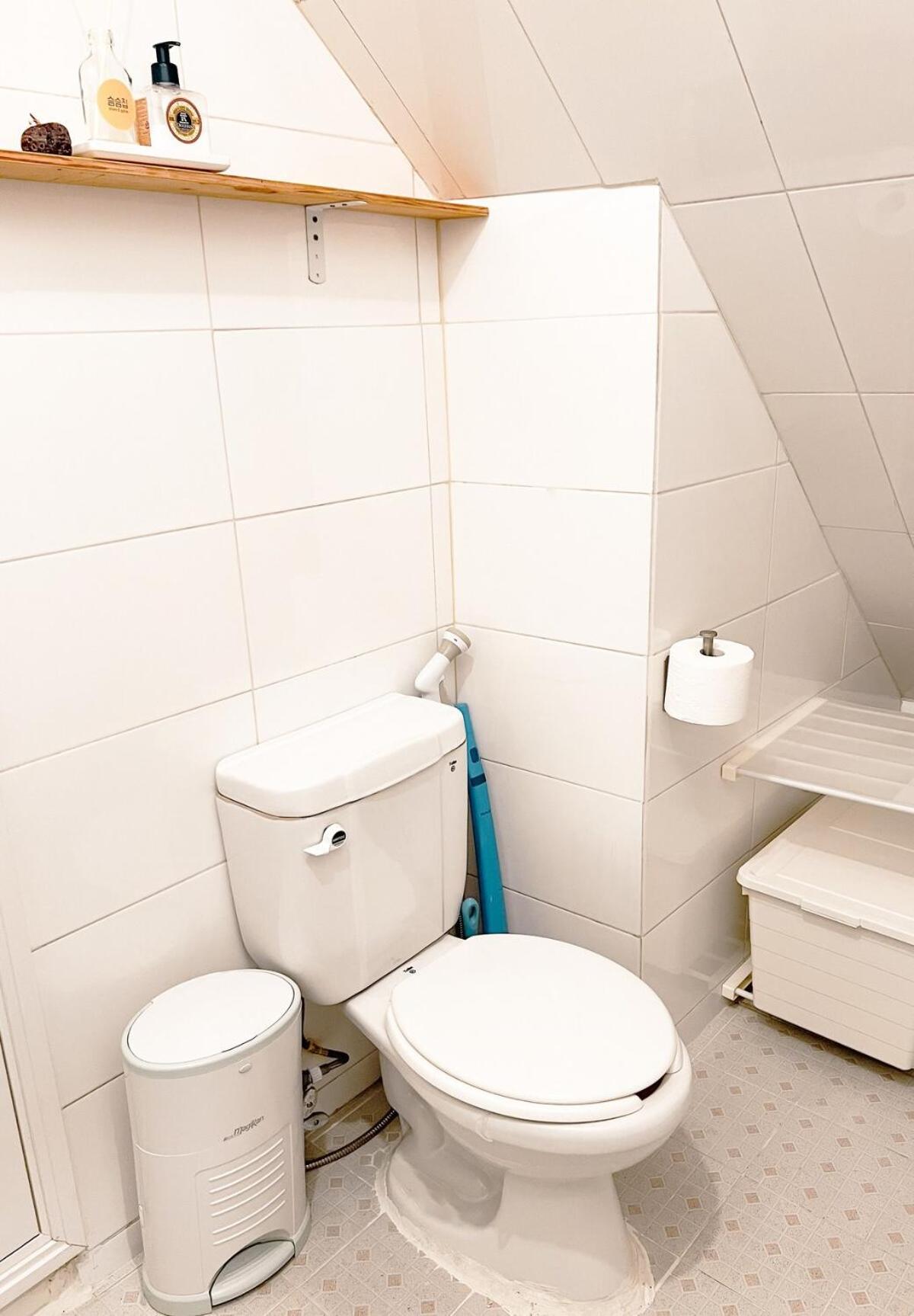 Sumsum-jip - Cozy House 2br Near Hongdae