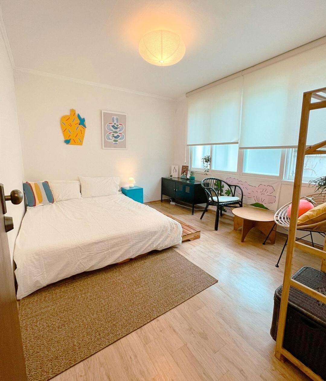 Sumsum-jip - Cozy House 2br Near Hongdae Apartment *