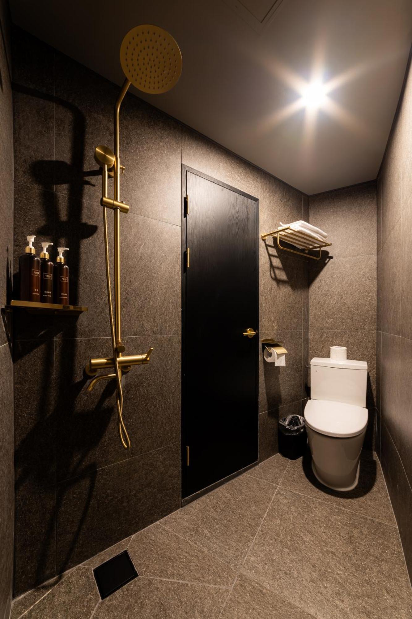 Hotel Guwol Seoul