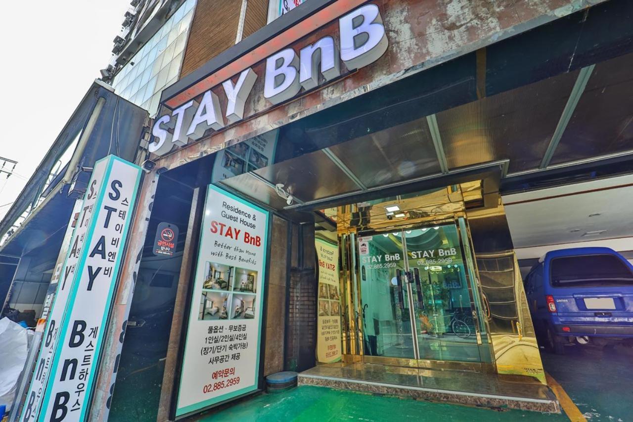 #hongdae 20min #gangnam 18min #sillim 3min #freeparking #airport Bus 5min Guest house Seoul