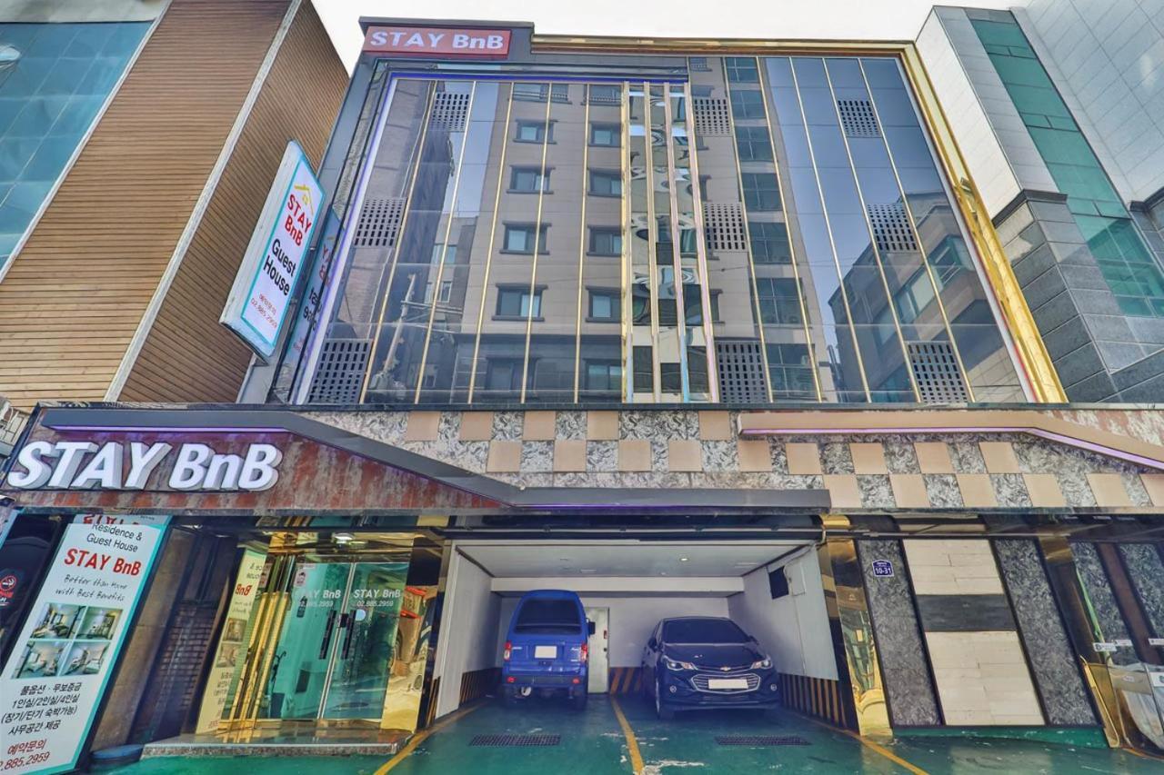 #hongdae 20min #gangnam 18min #sillim 3min #freeparking #airport Bus 5min *