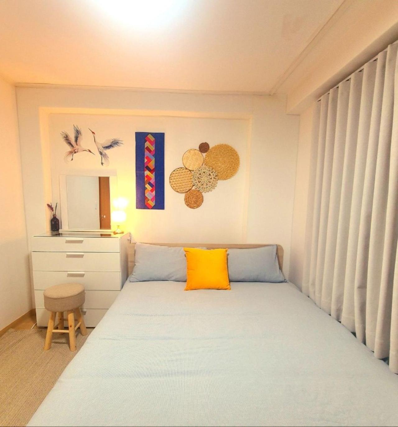 Yoon In #convenient Transportation #hotelbedroom #wide3 8 People #familygroup # Free Parking