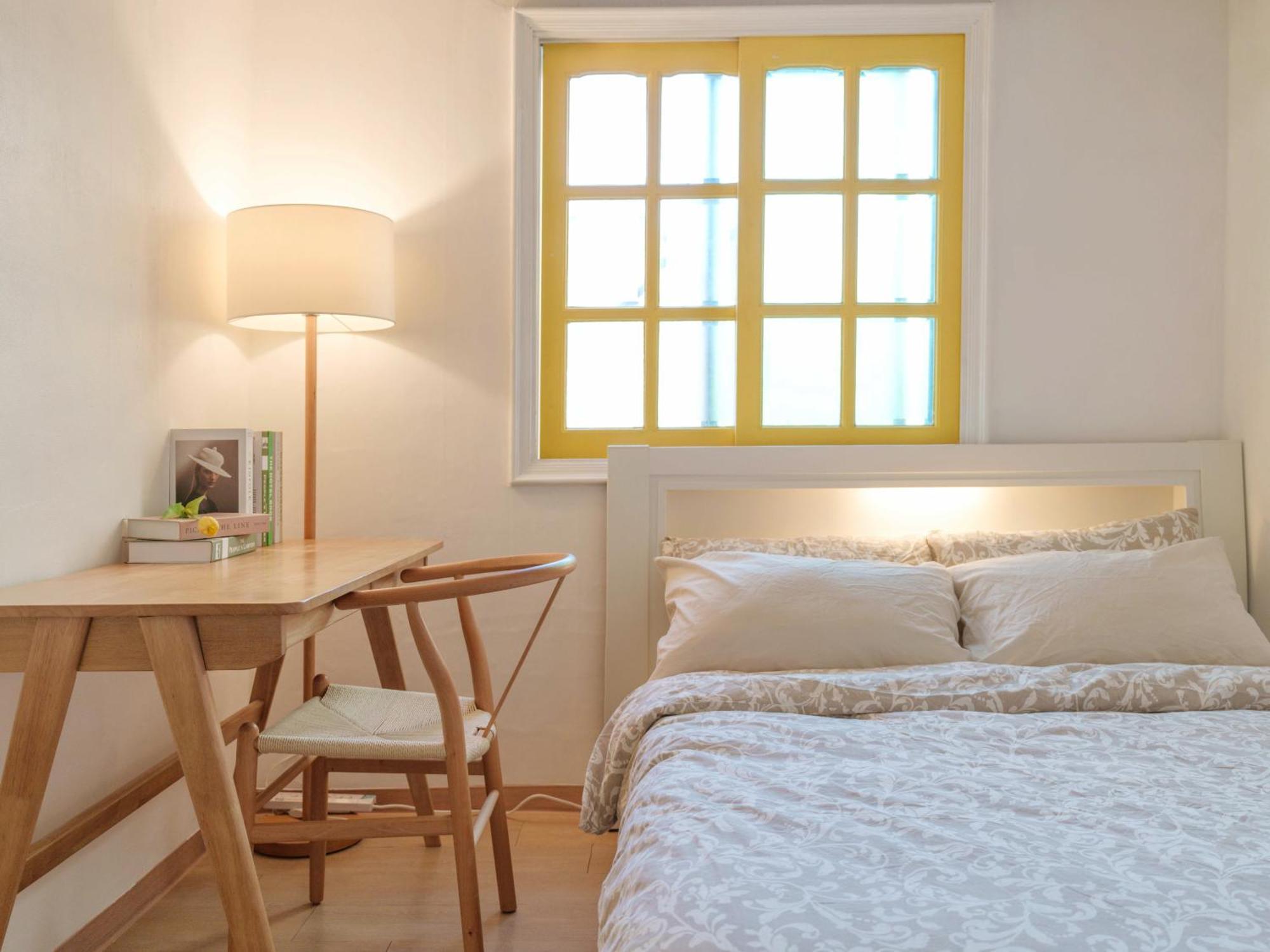 Villa Heistay-30sec From Hongdae Subwaystop-elevator