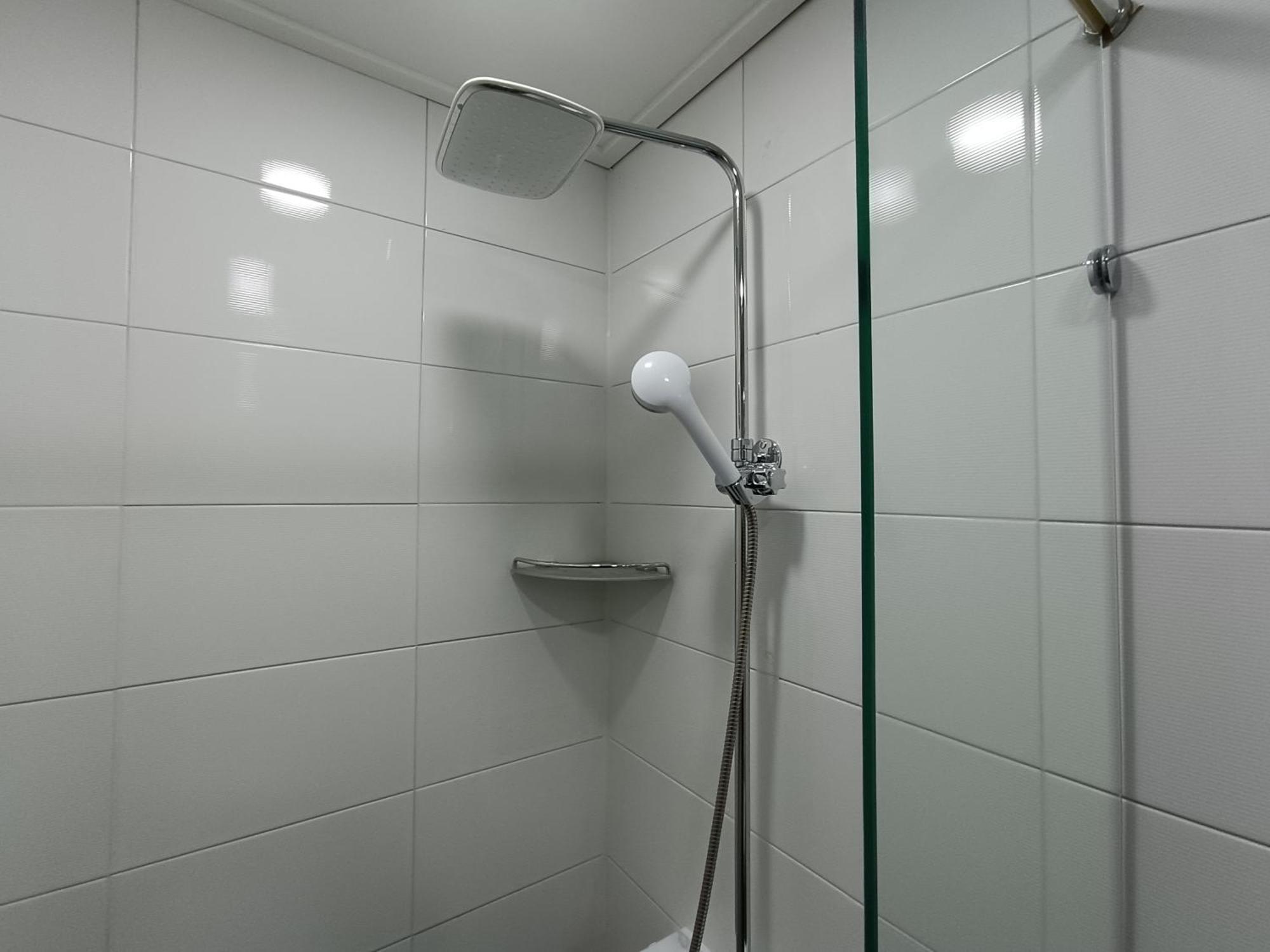 Minimalism 6 Next To Gimpo Airport Apartment *