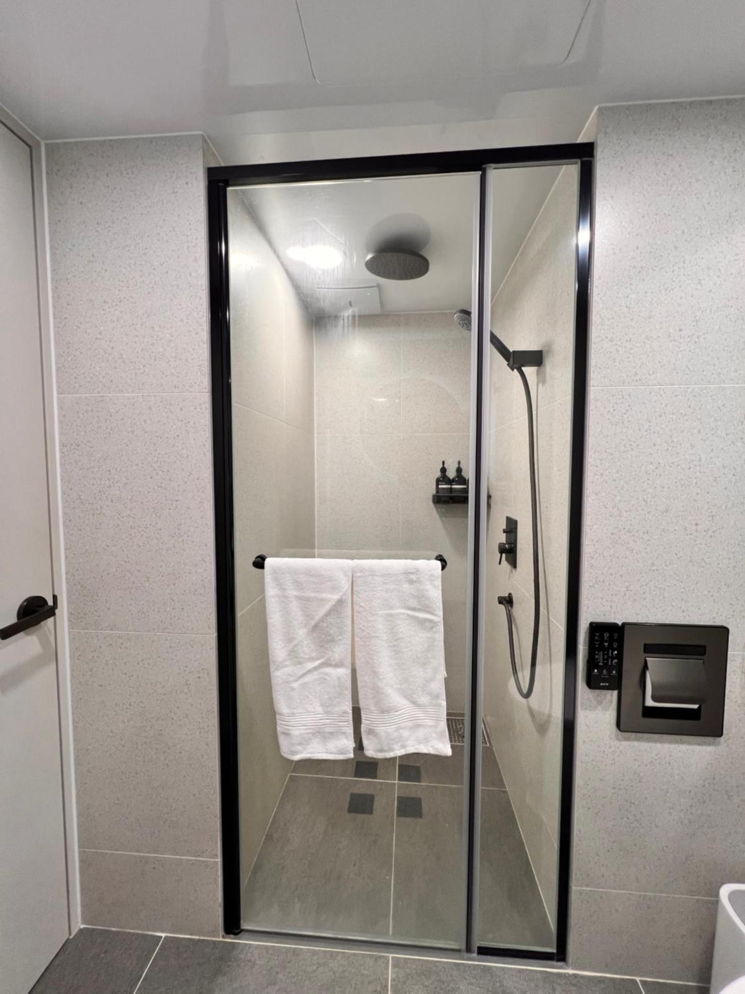 3-warm Newly-build Near Dongdaemun History & Culture Park Station *