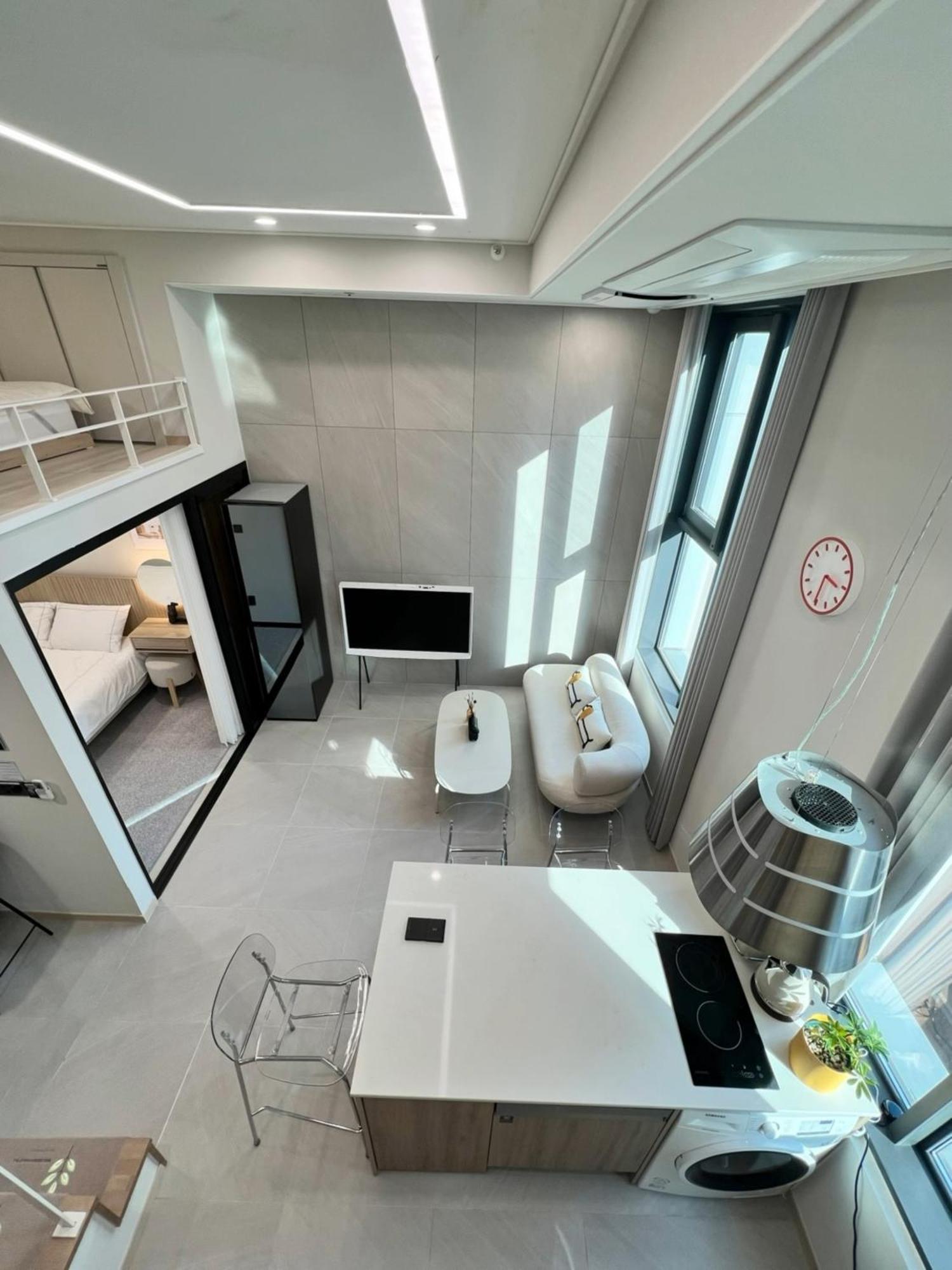 Apartment 3-warm Newly-build Near Dongdaemun History & Culture Park Station *
