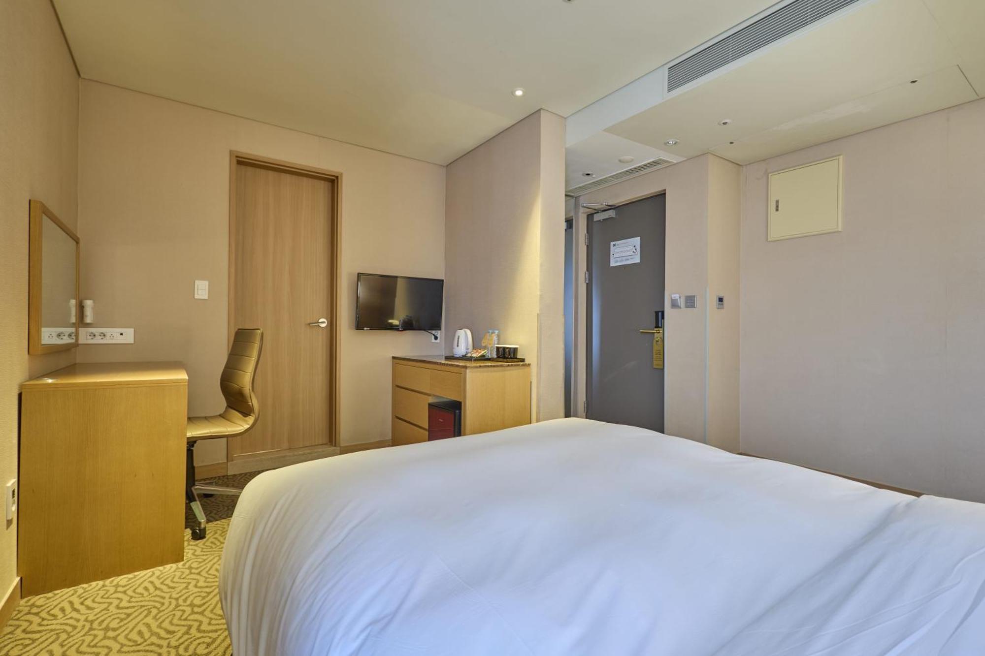 Summit Dongdaemun Hotel