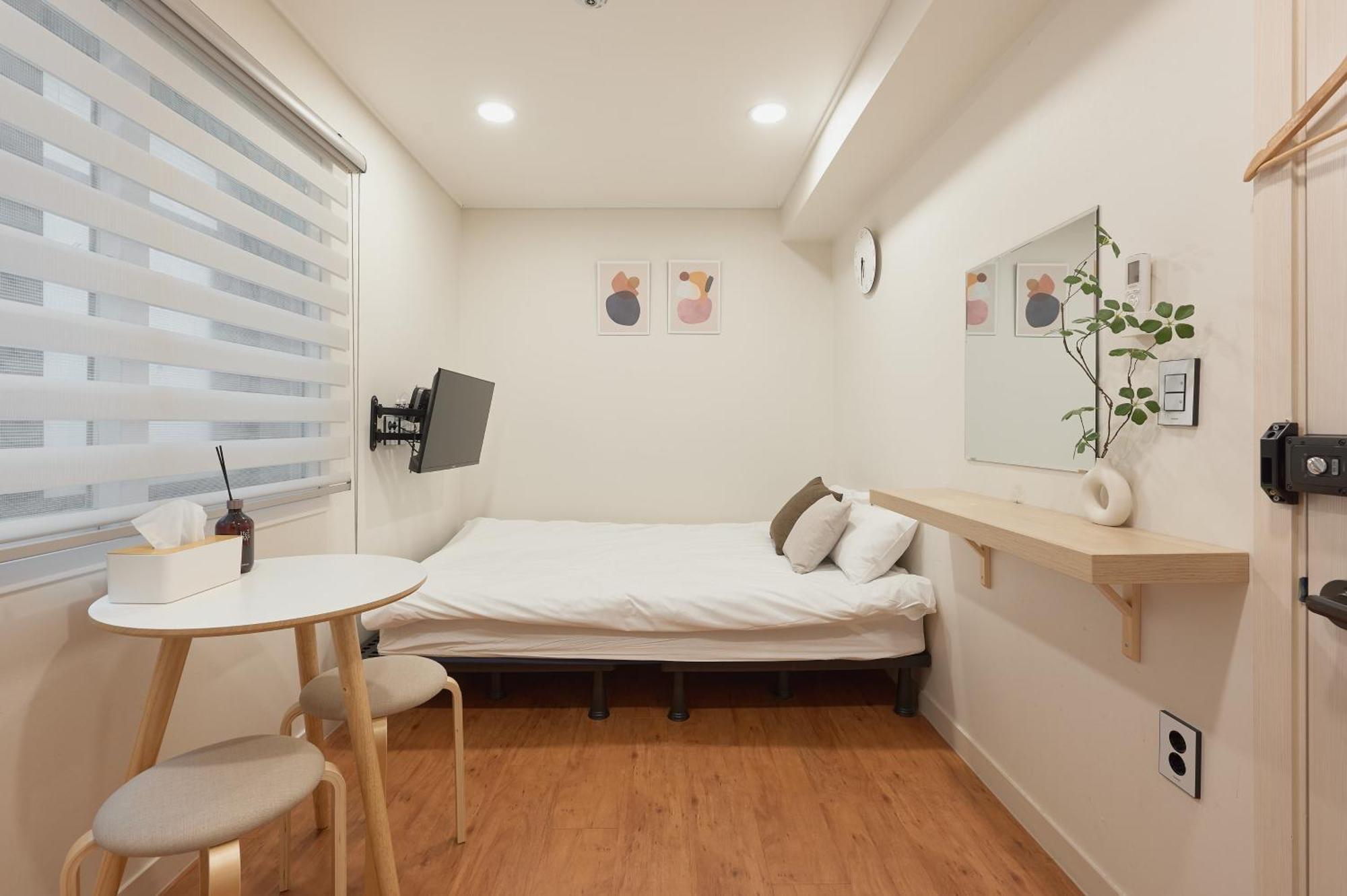 Dawoo House 2 In Hongdae Guest house