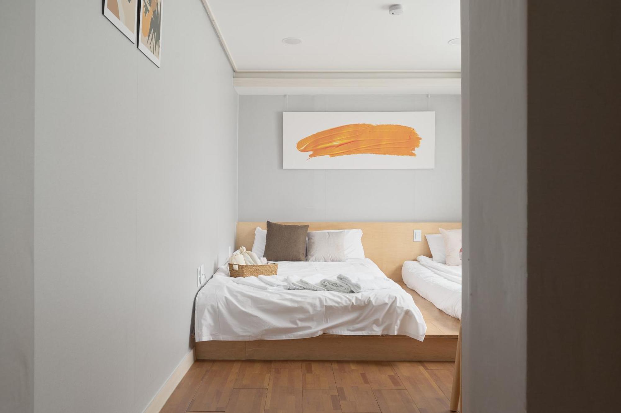 Dawoo House 2 In Hongdae