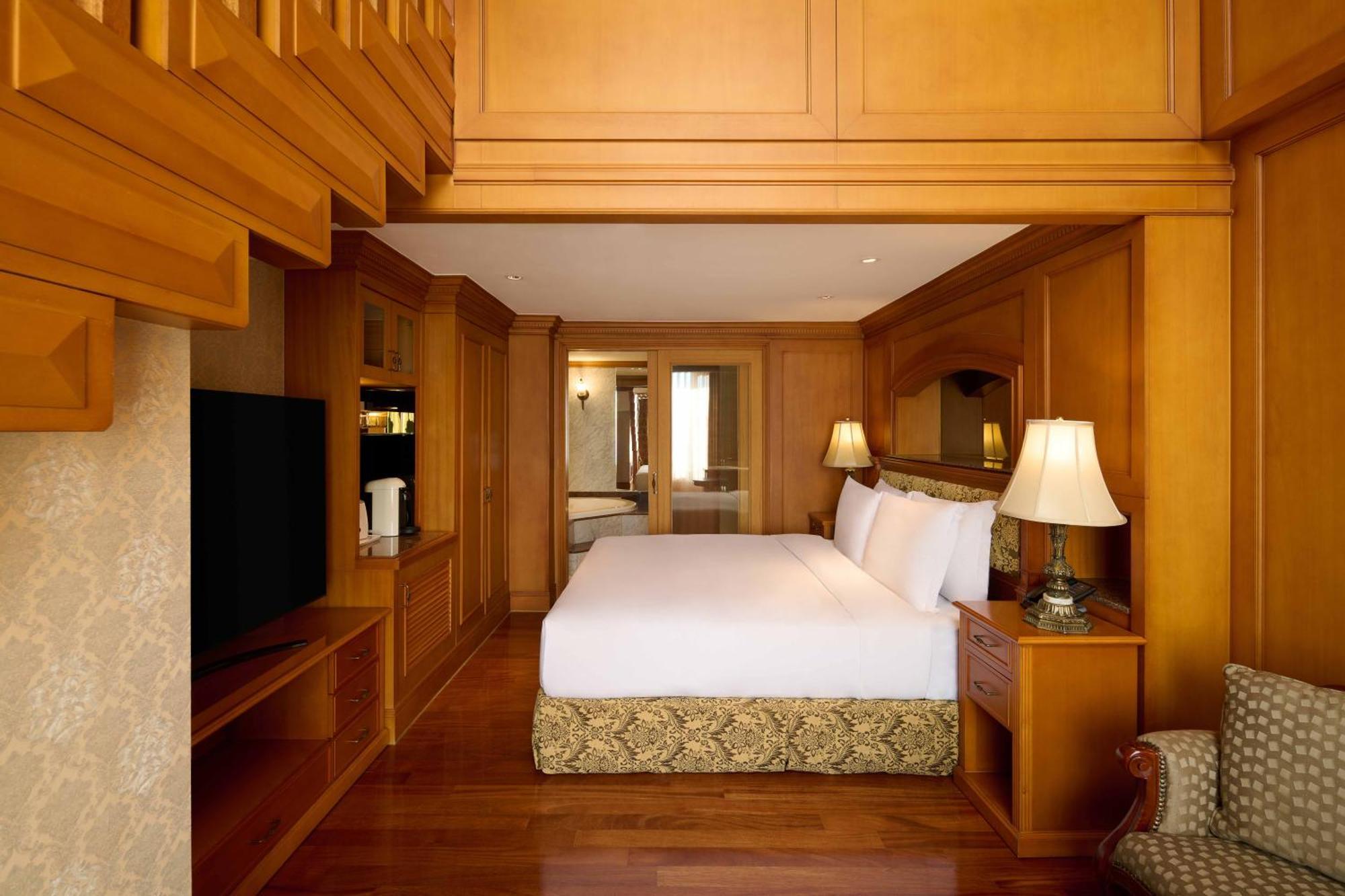 Grand Mercure Imperial Palace Gangnam Hotel 5*
