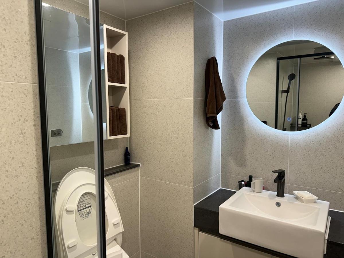 Brand New ! Luxury At Euljiro-5ga * Seoul