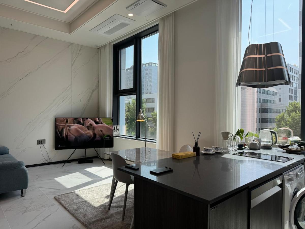 Apartment Brand New ! Luxury At Euljiro-5ga
