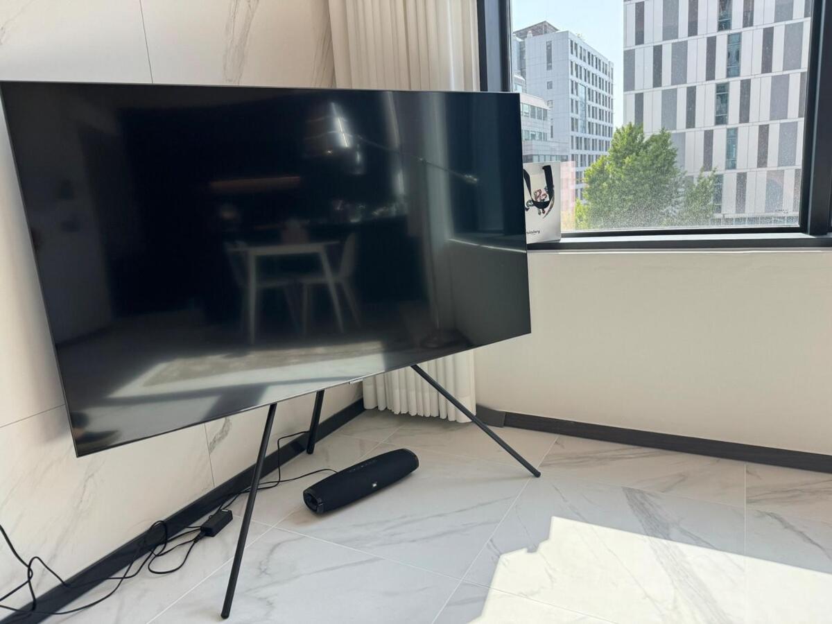 Brand New ! Luxury At Euljiro-5ga Apartment Seoul