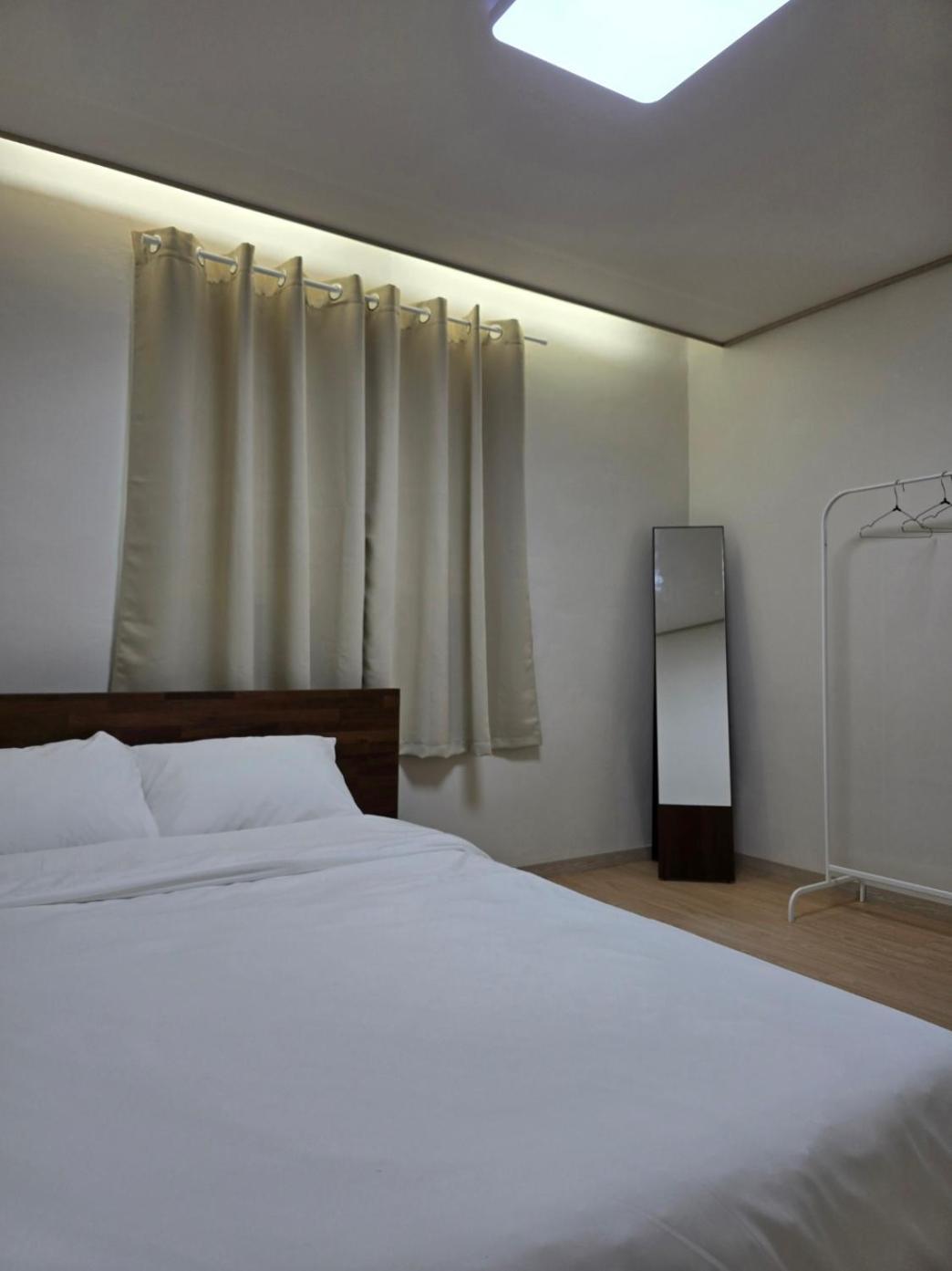 Apartment Runaway Yongsan *