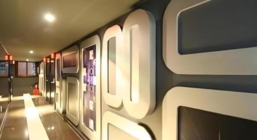 Fox Seoul