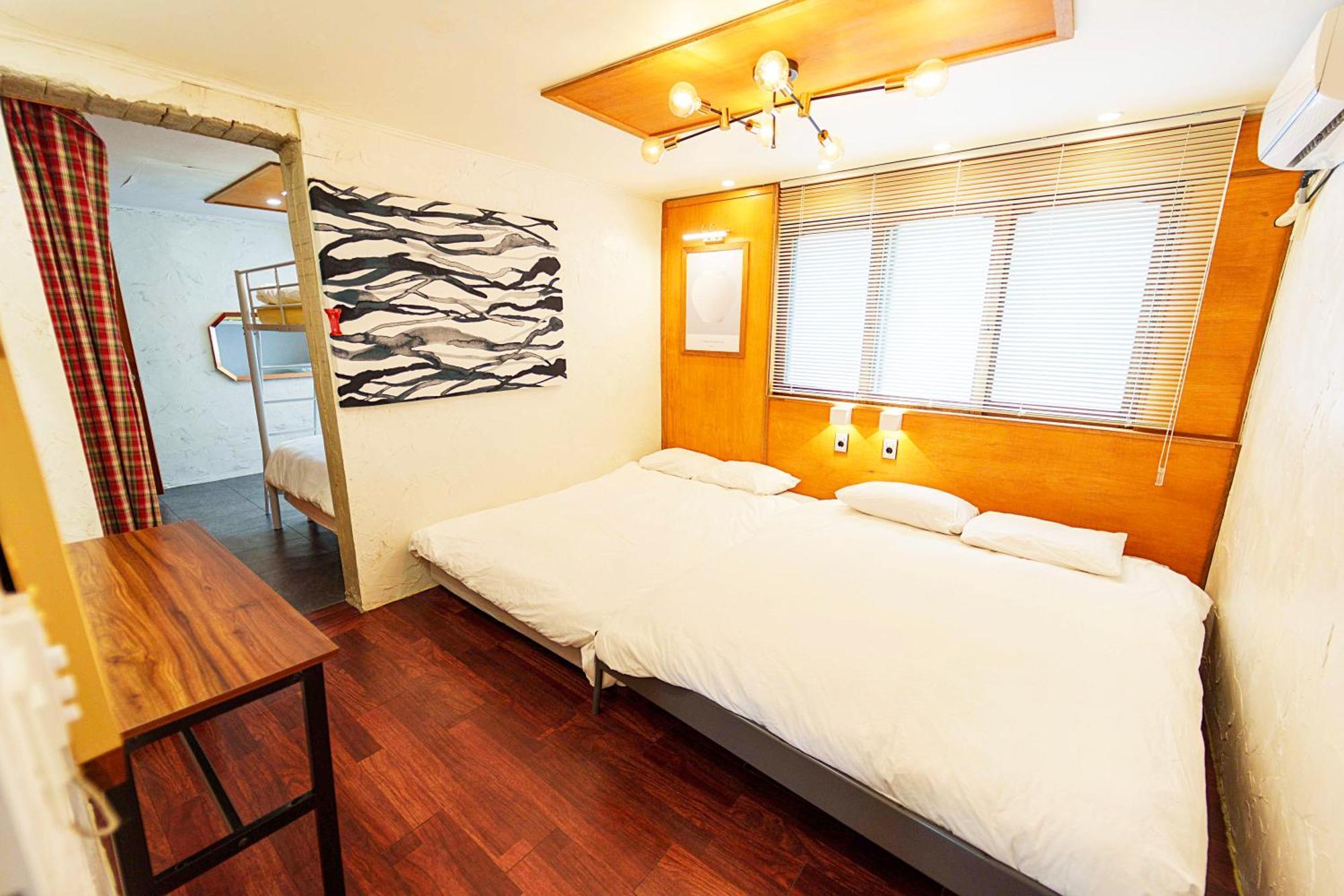 3-gu&anne House Hongdae 6room & 4bath House * Seoul
