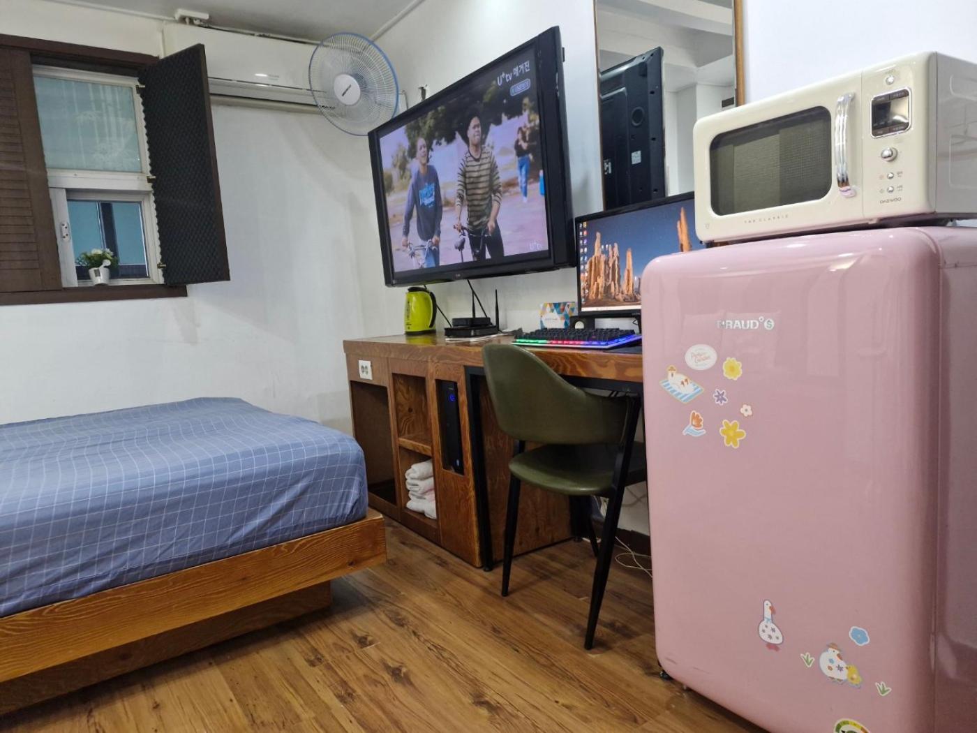 Yeon Motel
