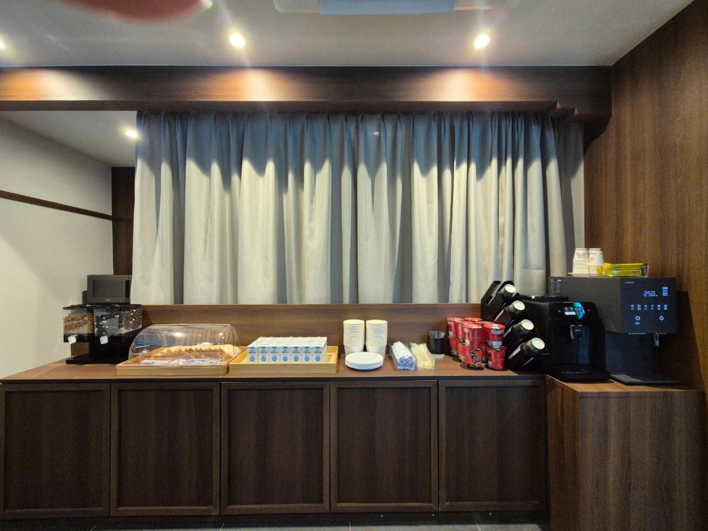 Aank And Jongno Unni Hotel *