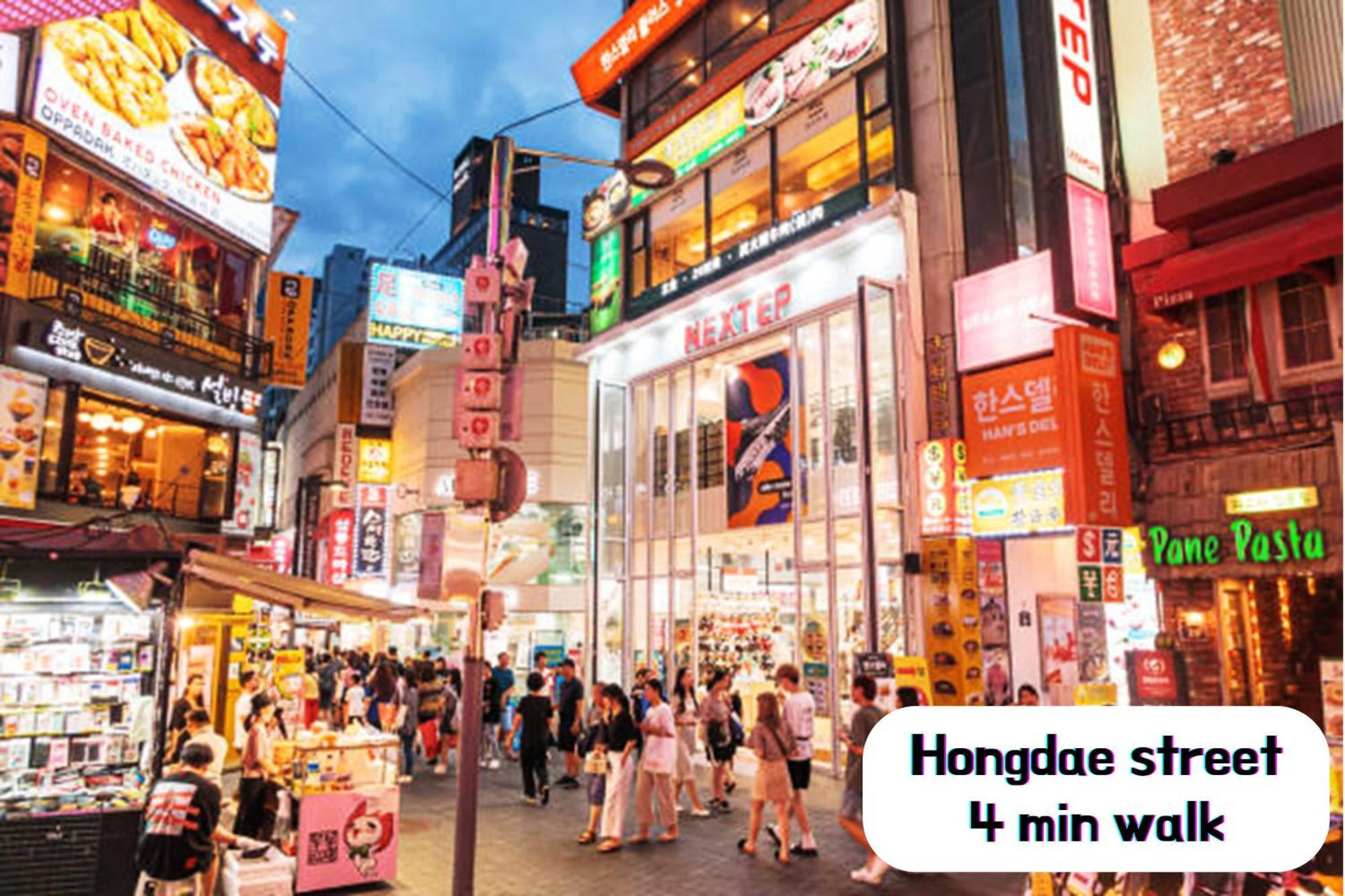 Hongdae 10min, Location *