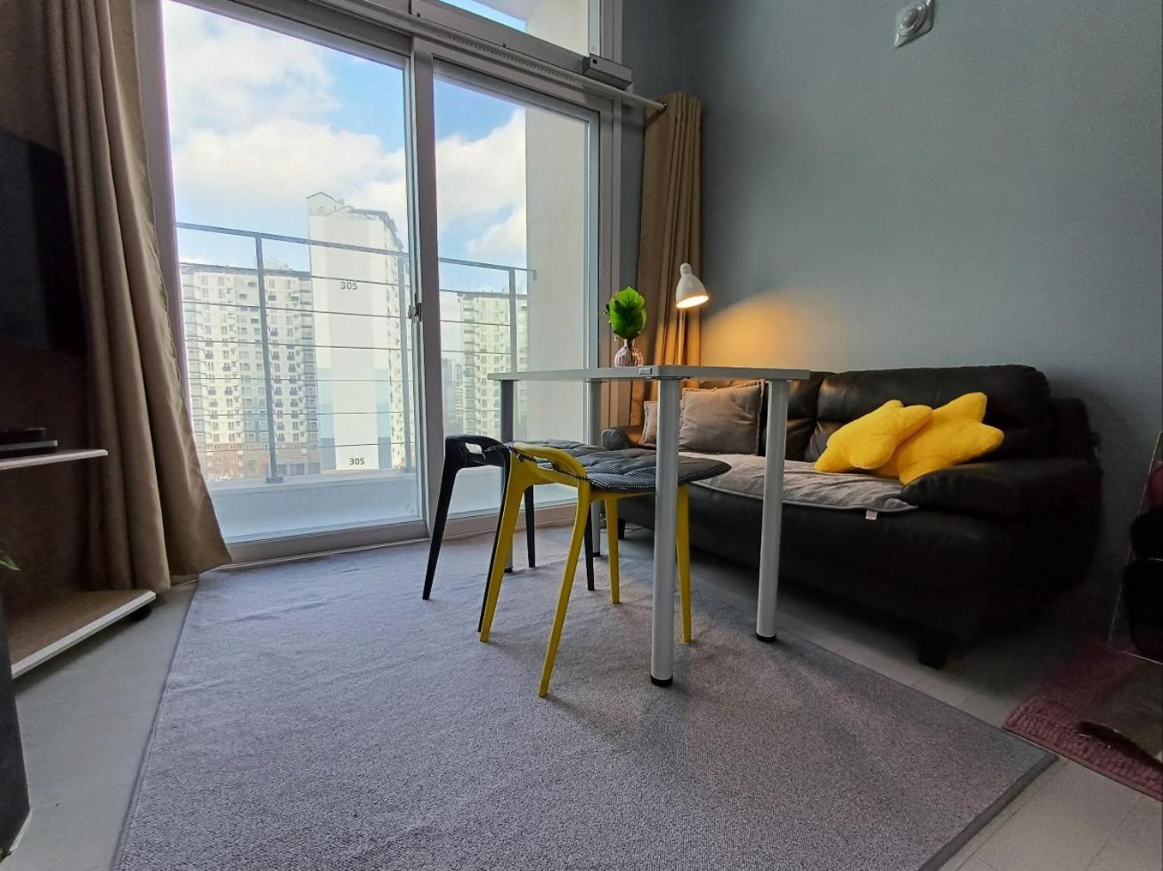 6#seoul#daelim Station#two Room#free Wifi#netflix Apartment