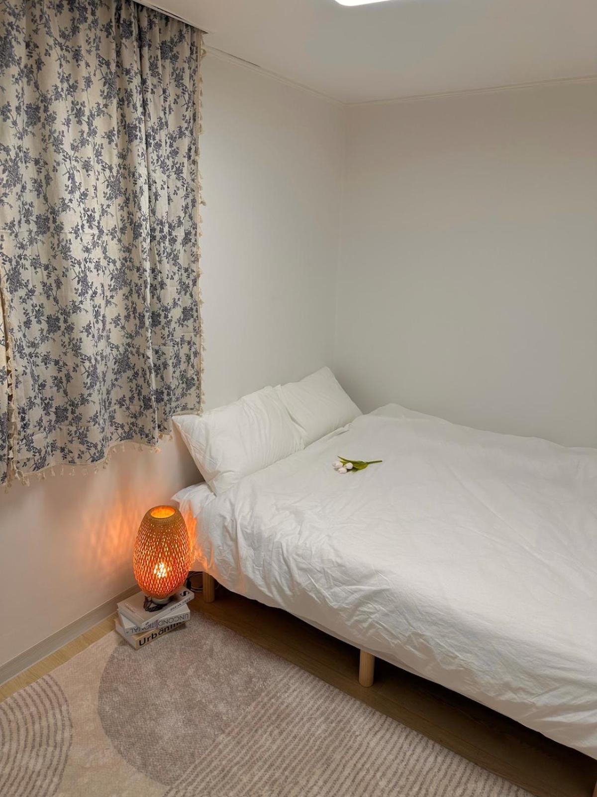 Villa Ballena Hongdae Seoul