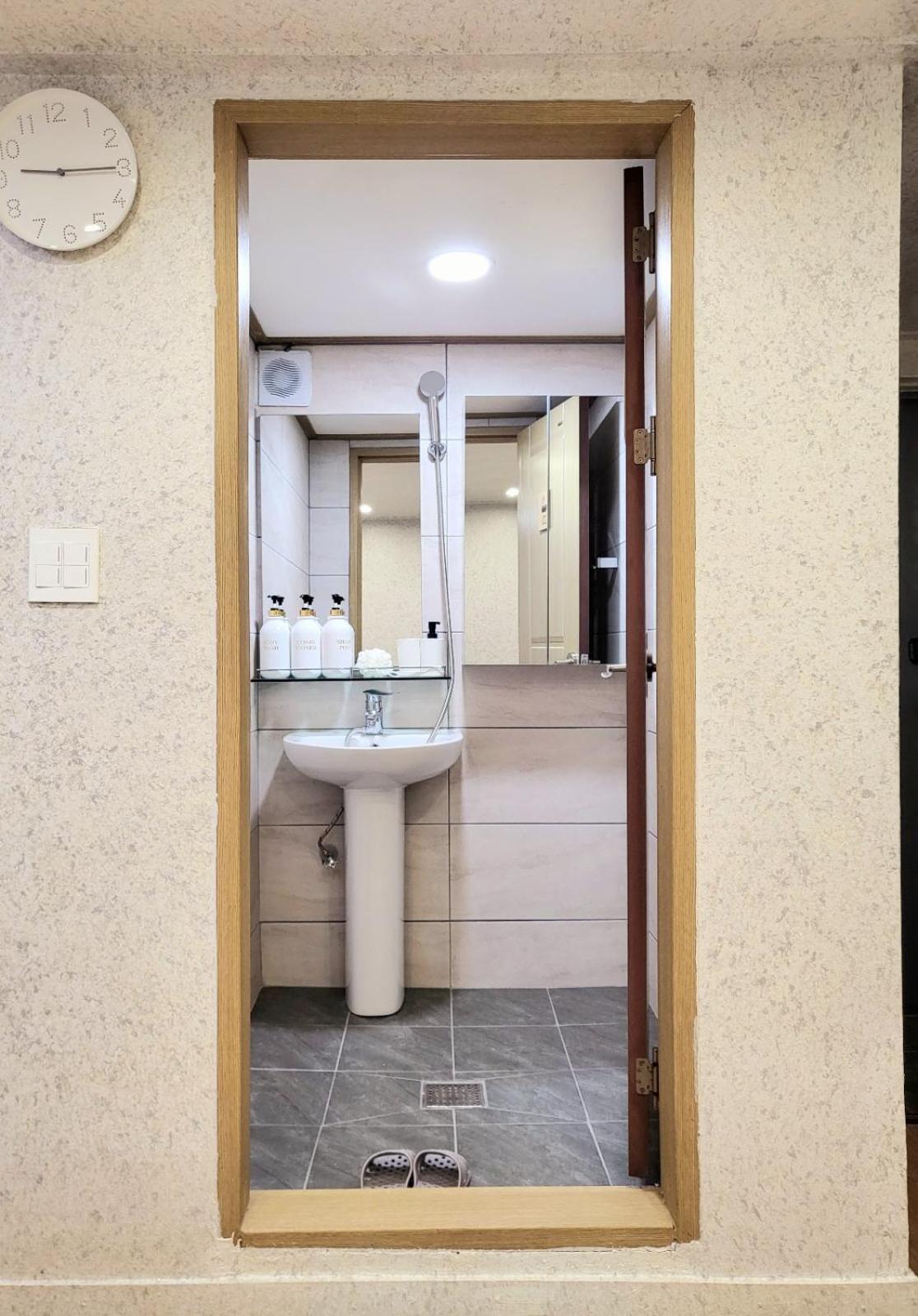 Mod & Mood Apartment *